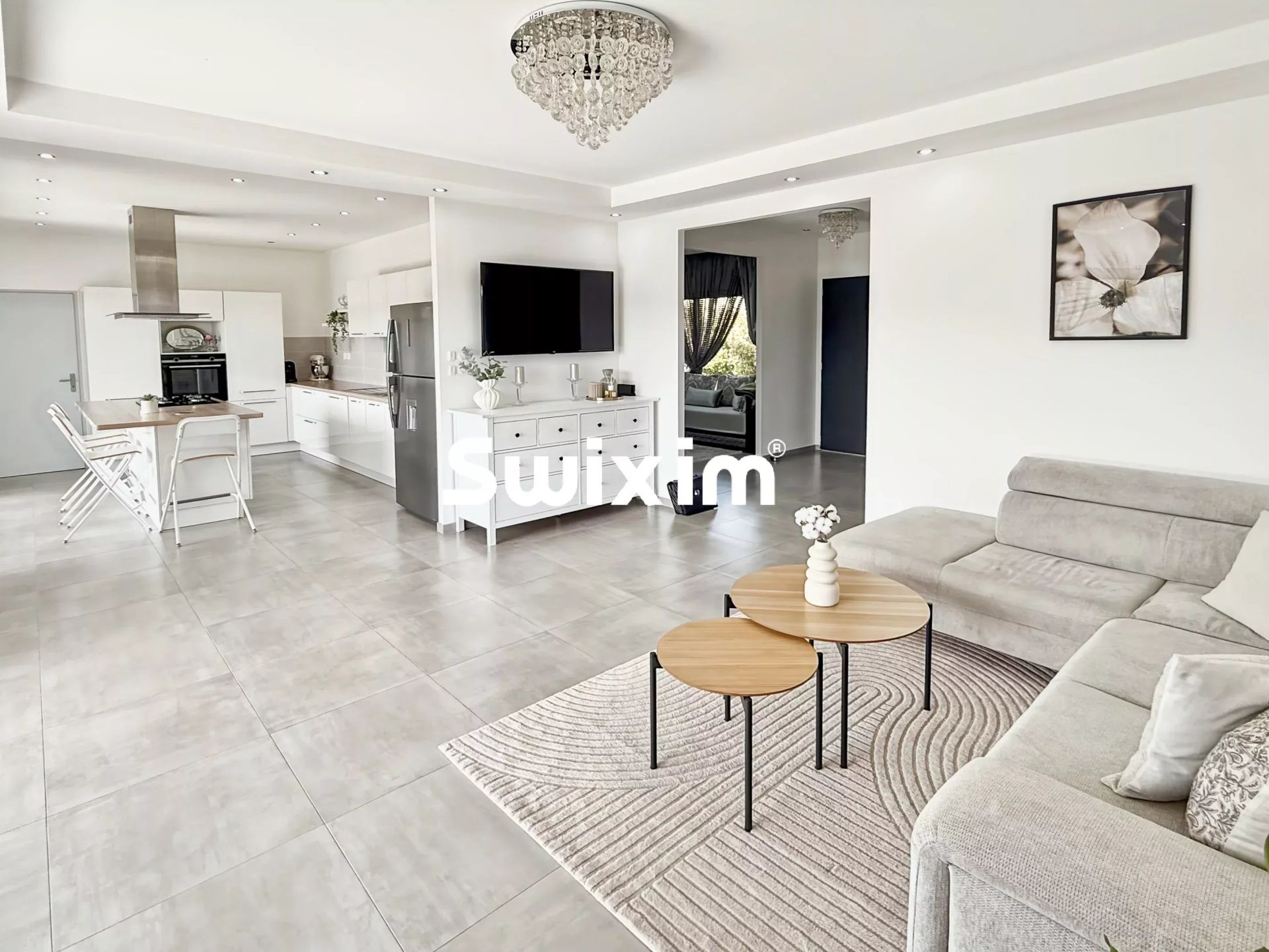 house 5 Rooms for sale on Bourg-Saint-Andéol (07700)