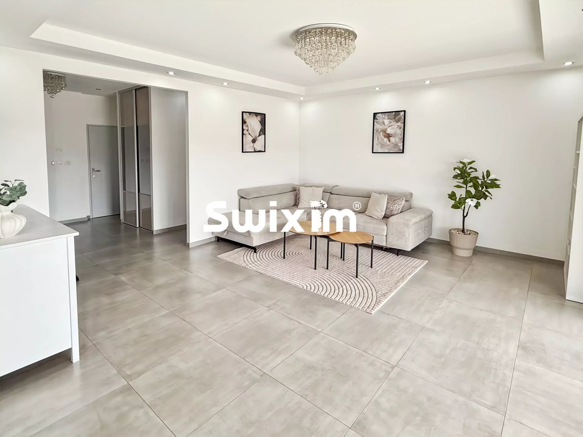 house 5 Rooms for sale on Bourg-Saint-Andéol (07700)