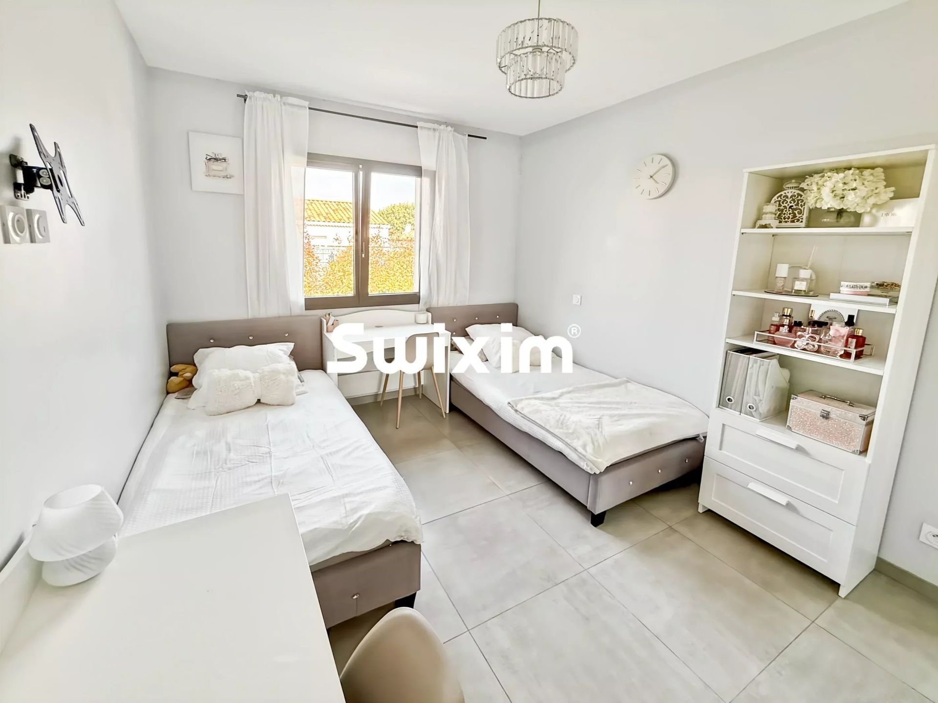 house 5 Rooms for sale on Bourg-Saint-Andéol (07700)