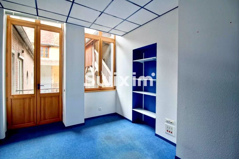 Venta Edificio Lons-le-Saunier 3&nbsp;Salas 162.27&nbsp;m²