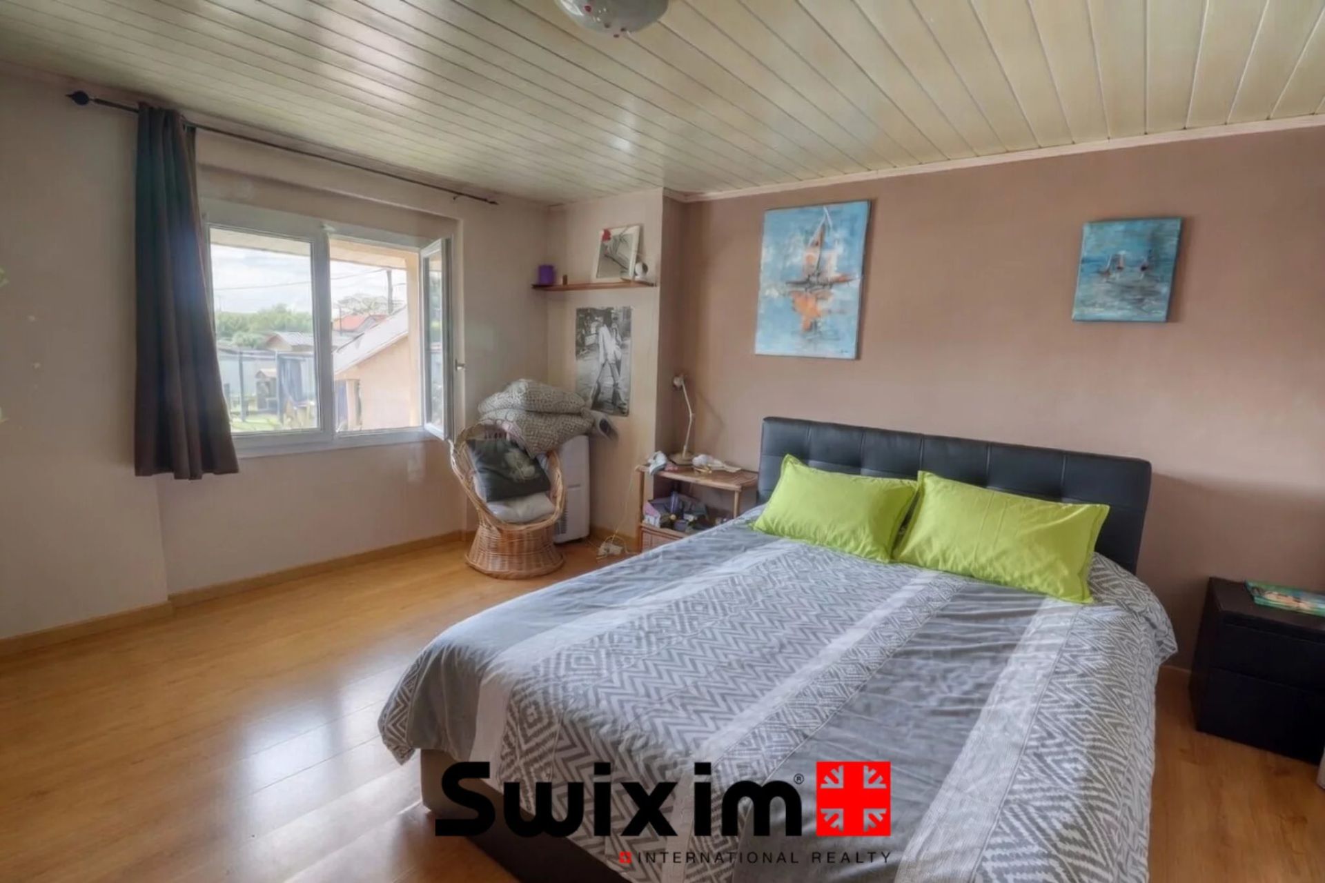 casa 5 Camere in vendita su Saint-Médard-en-Jalles (33160)