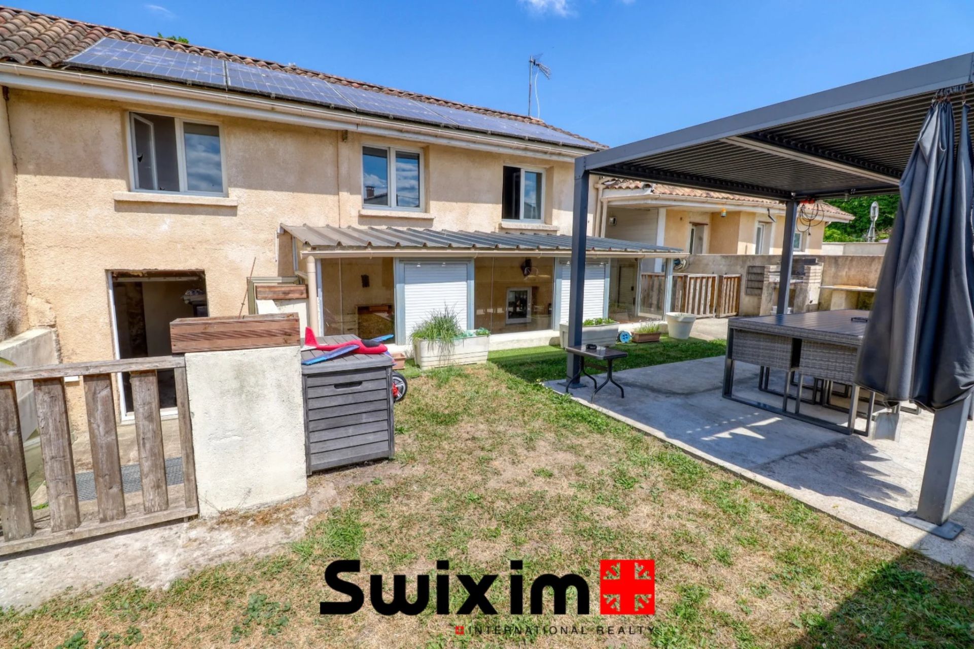 casa 5 Camere in vendita su Saint-Médard-en-Jalles (33160)