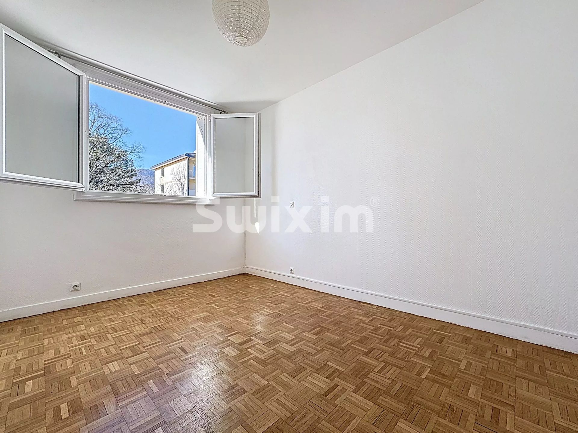 appartamento 3 Camere in vendita su Divonne-les-Bains (01220)
