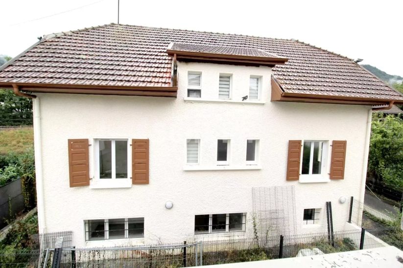 Vendita Casa Cluses 8&nbsp;Camere 190.25&nbsp;m²