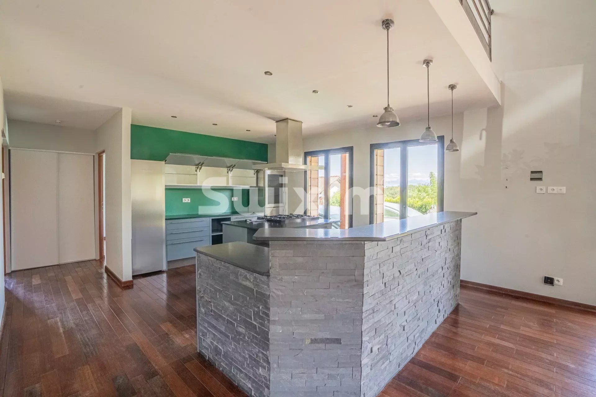 maison 6 Pièces en vente sur Grilly (01220)
