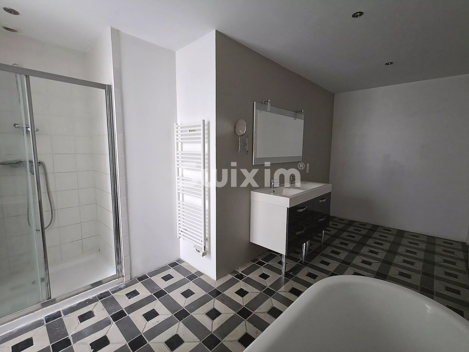 apartamento 4 Quartos para venda sobre Valréas (84600)