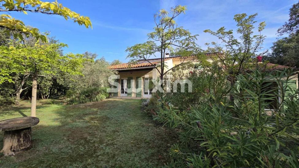 Sale House Mazan 5&nbsp;Rooms 180&nbsp;m²