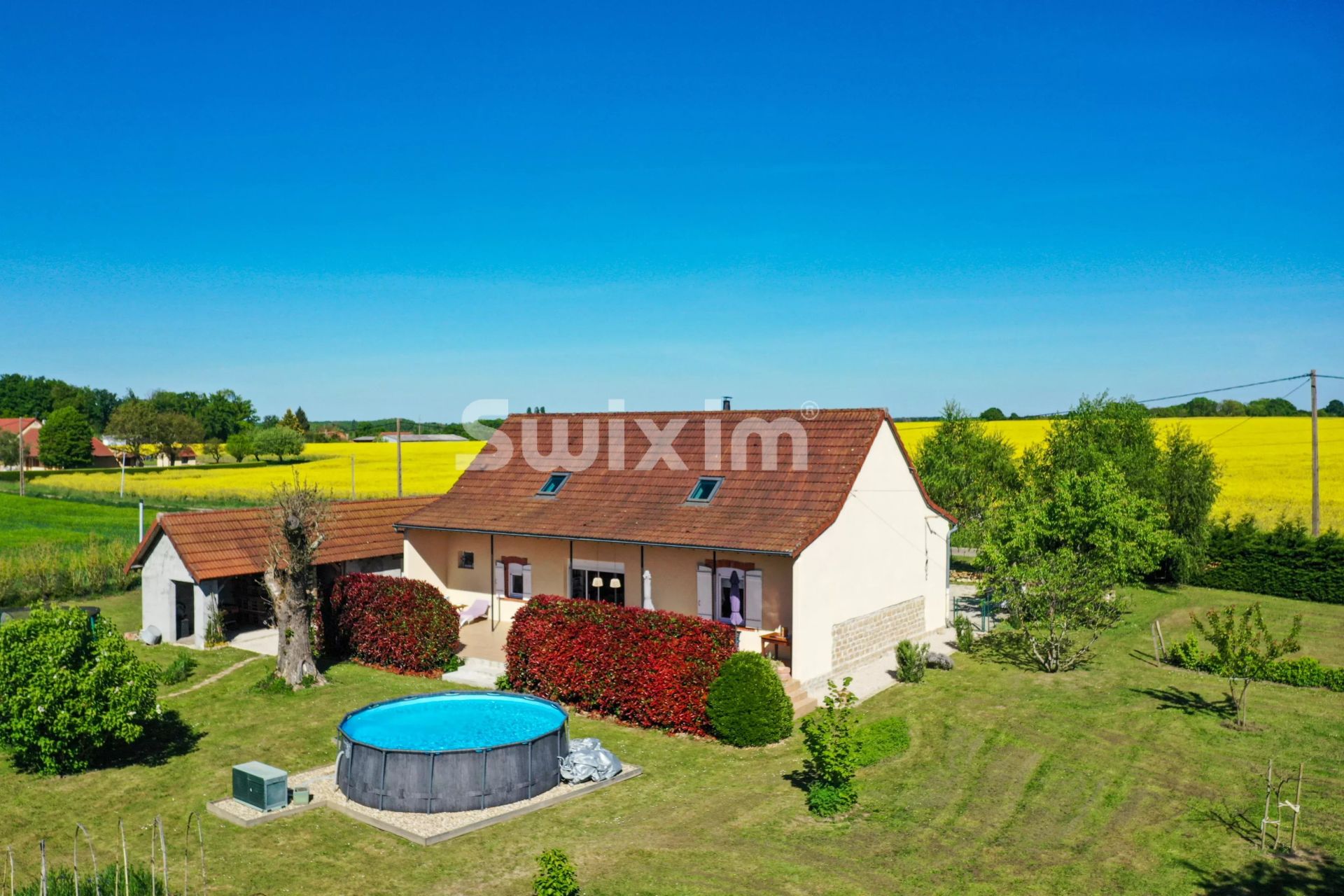 casa 6 Quartos para venda sobre Saint-Germain-du-Plain (71370)