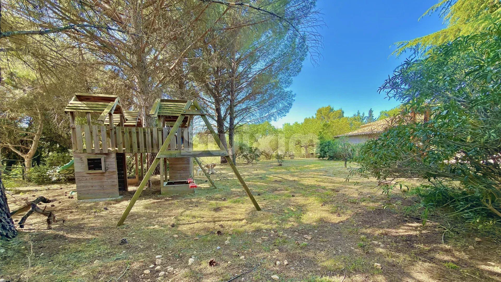 villa 4 Zimmer zum verkauf auf Castillon-du-Gard (30210)