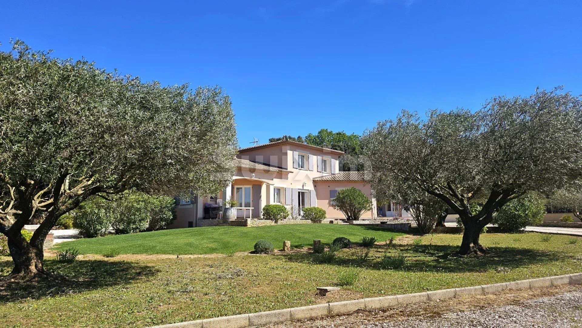 villa 4 Pièces en vente sur Uzès (30700)