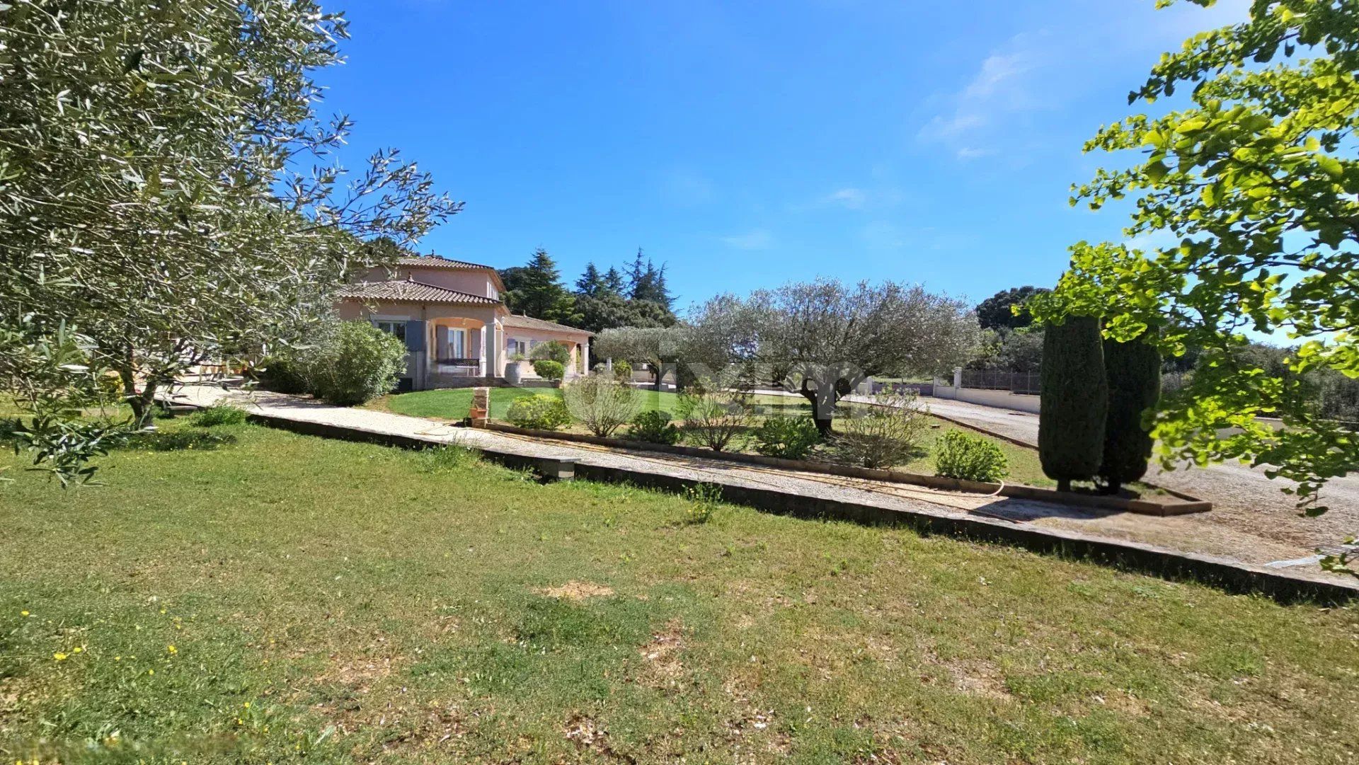 villa 4 Pièces en vente sur Uzès (30700)
