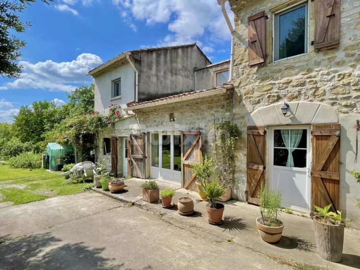Vendita Mas Méjannes-lès-Alès 6&nbsp;Camere 139&nbsp;m²