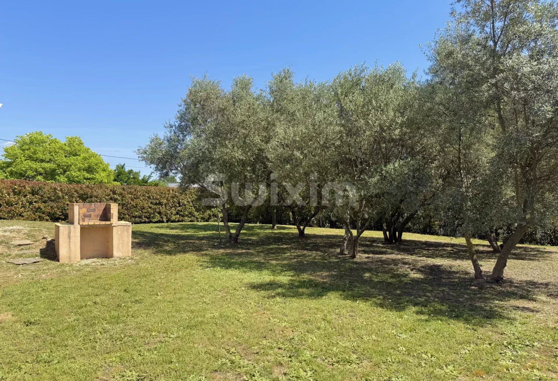 villa 6 Camere in vendita su Alès (30100)