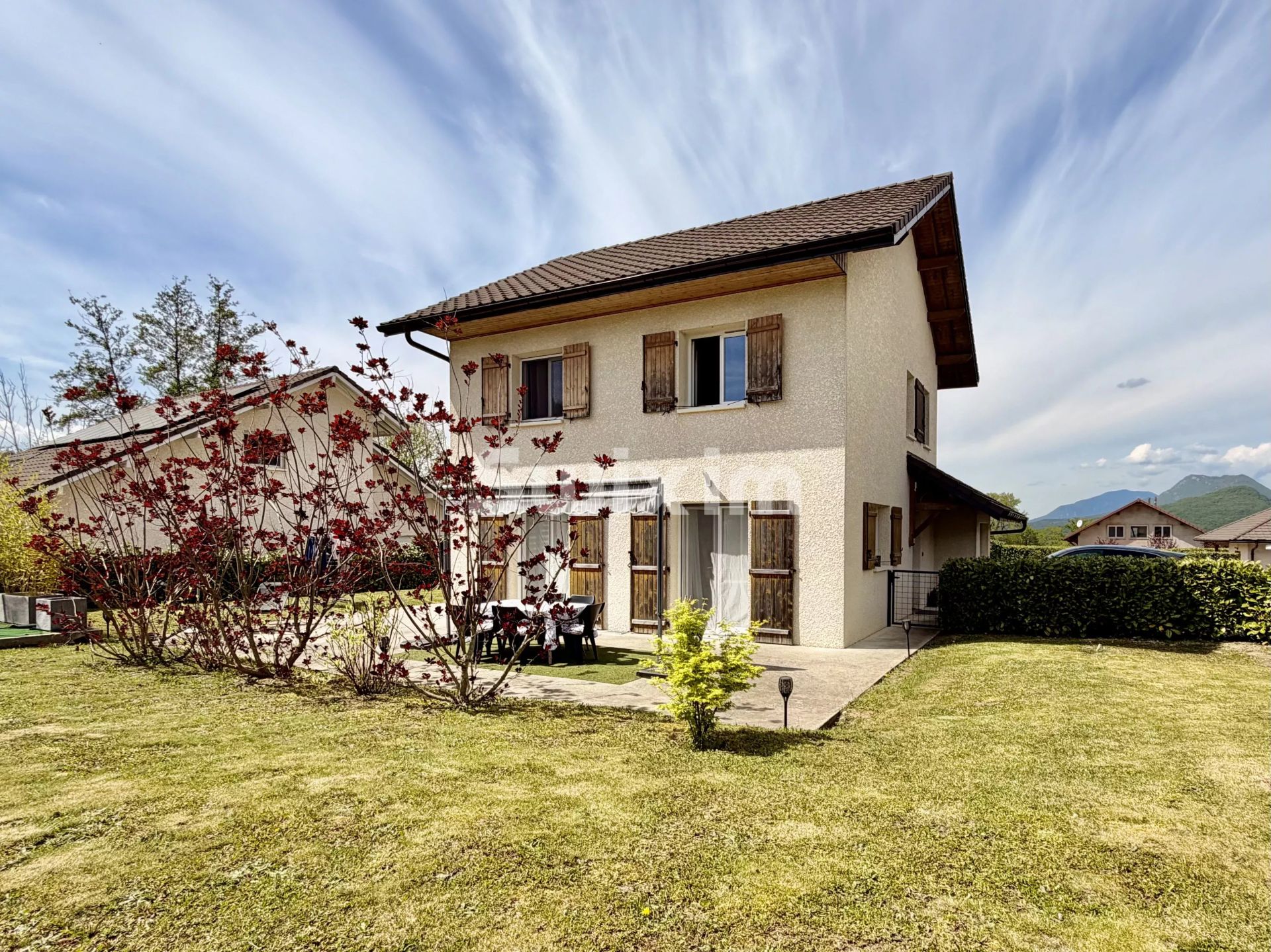 casa 5 Camere in vendita su Chilly (74270)