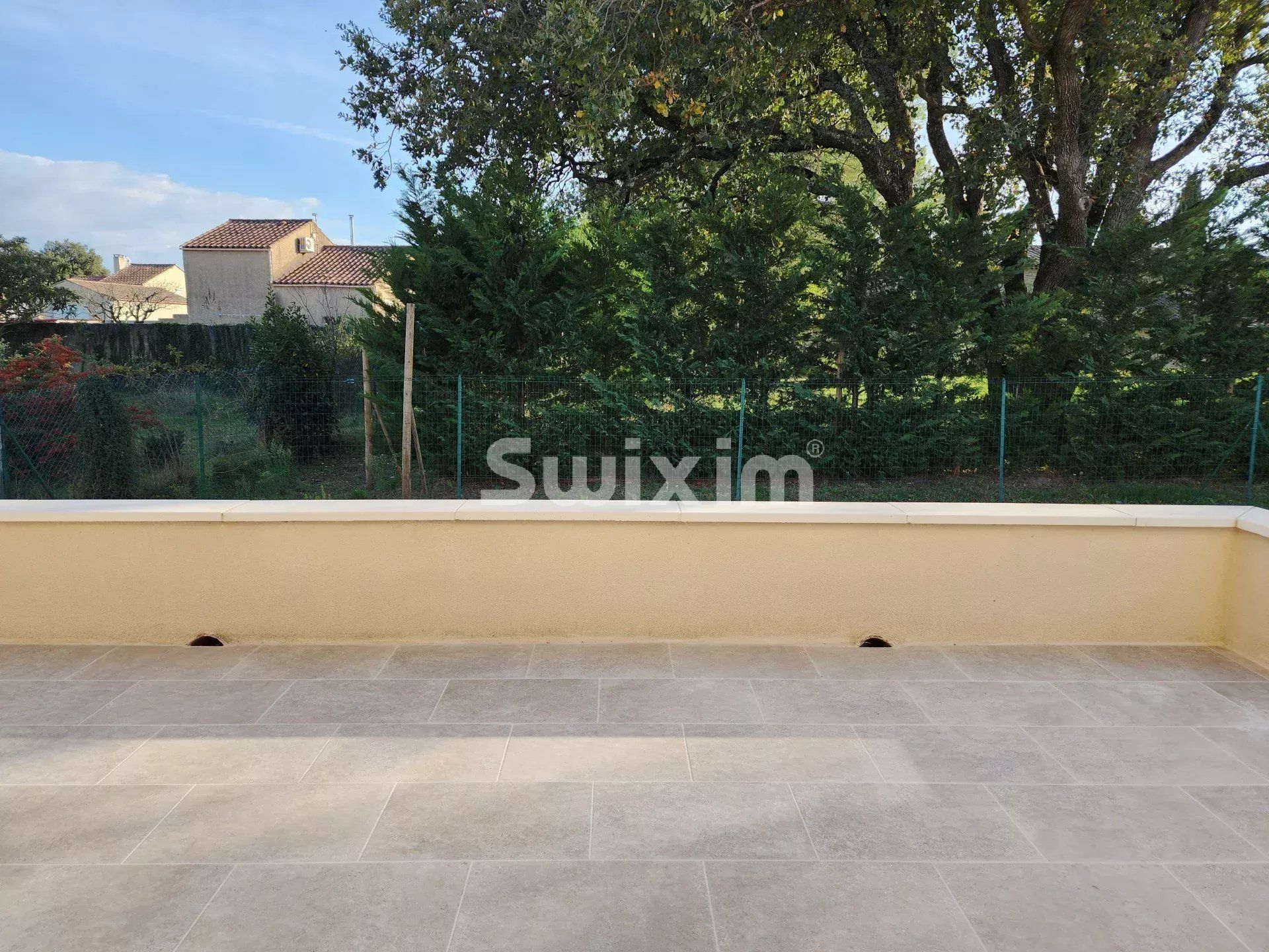 casa 6 Camere in vendita su Grignan (26230)