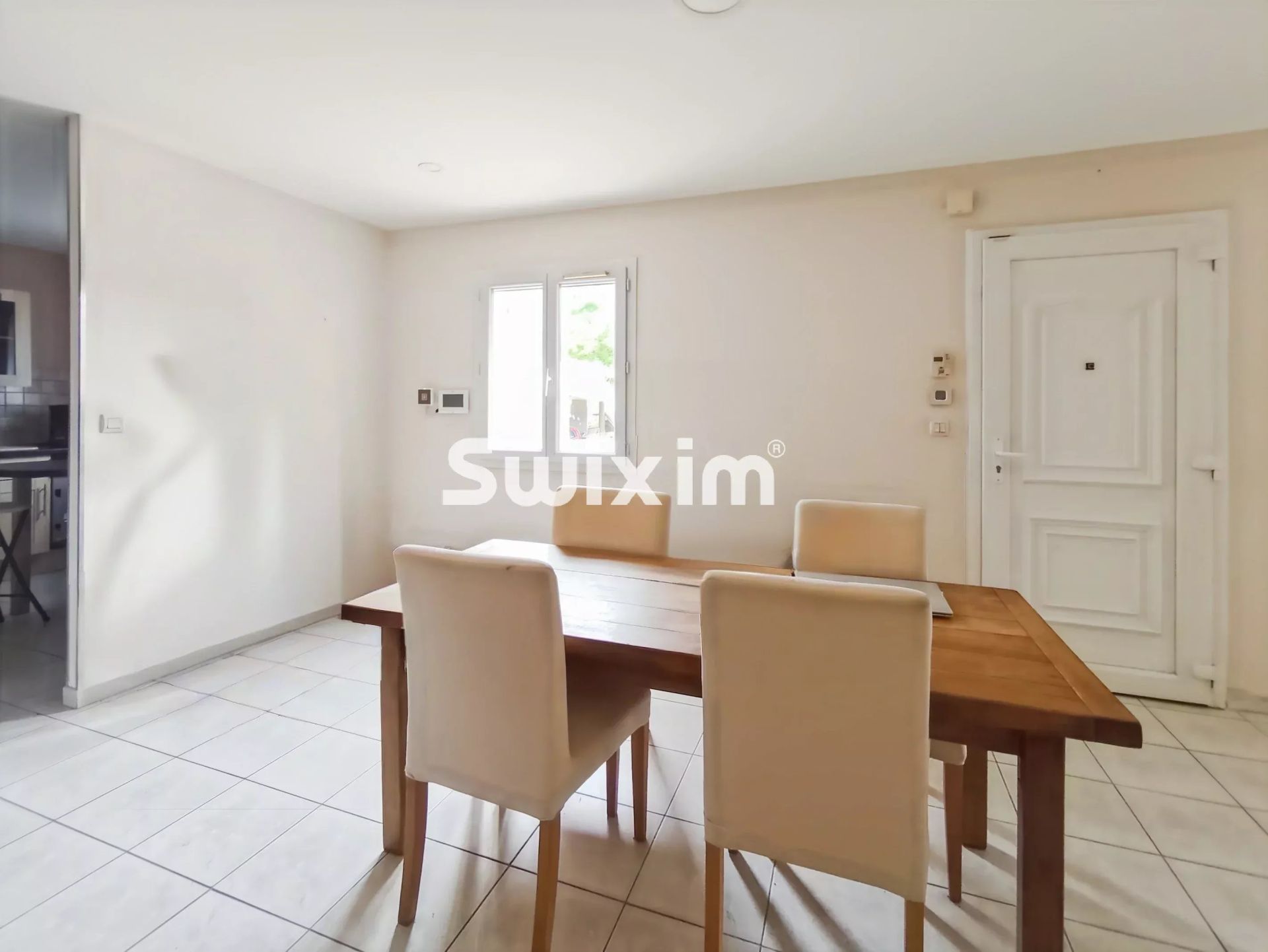 house 3 Rooms for sale on Saint-Paul-Trois-Châteaux (26130)