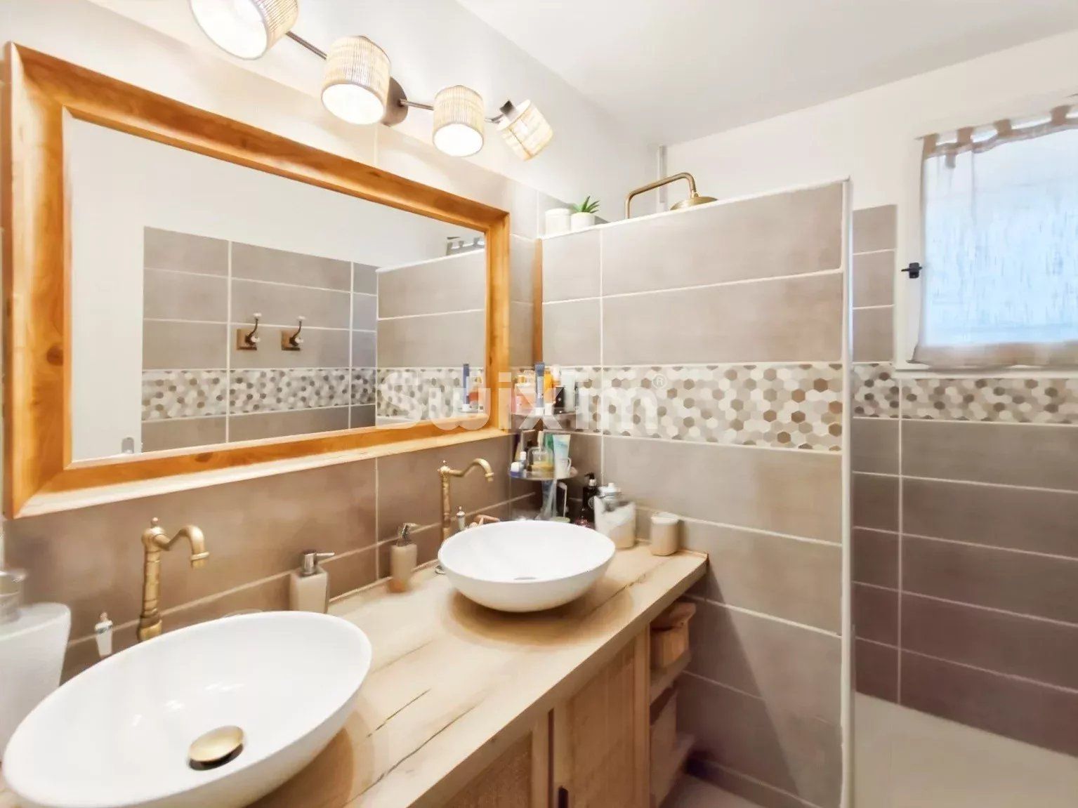 casa 4 Quartos para venda sobre Donzère (26290)