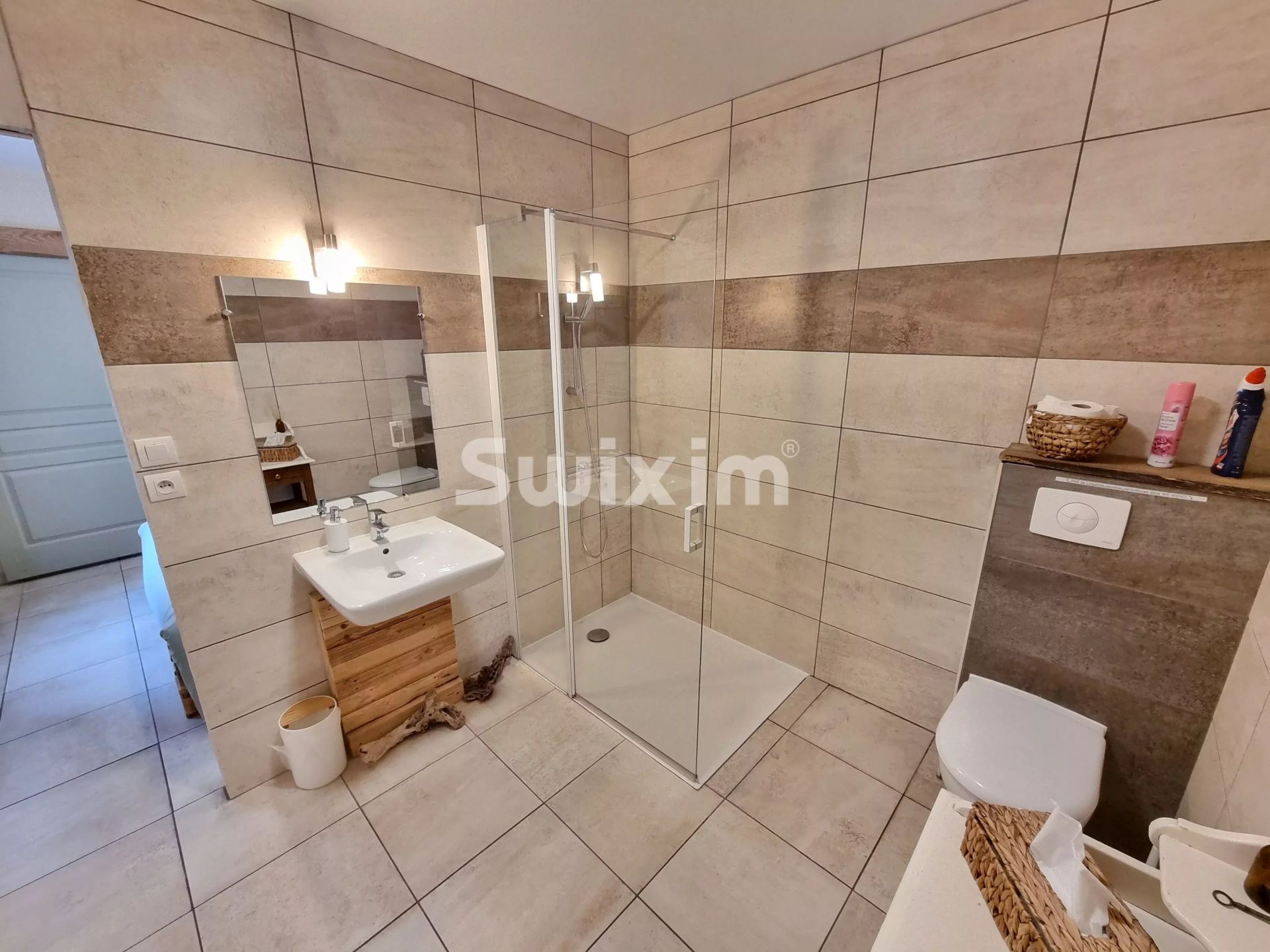 property 12 Rooms for sale on Chevroches (58500)