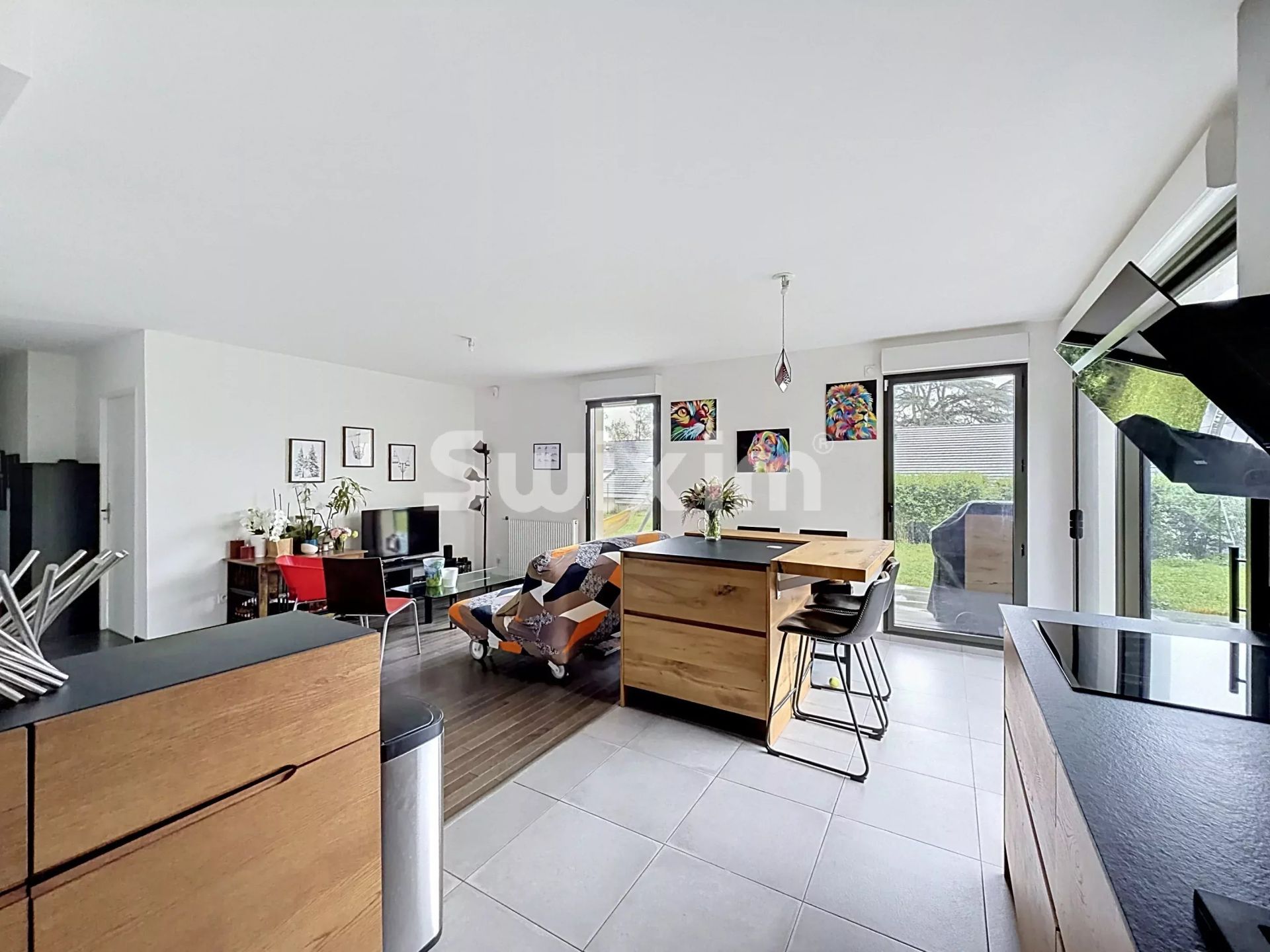 apartment 4 Rooms for sale on Divonne-les-Bains (01220)