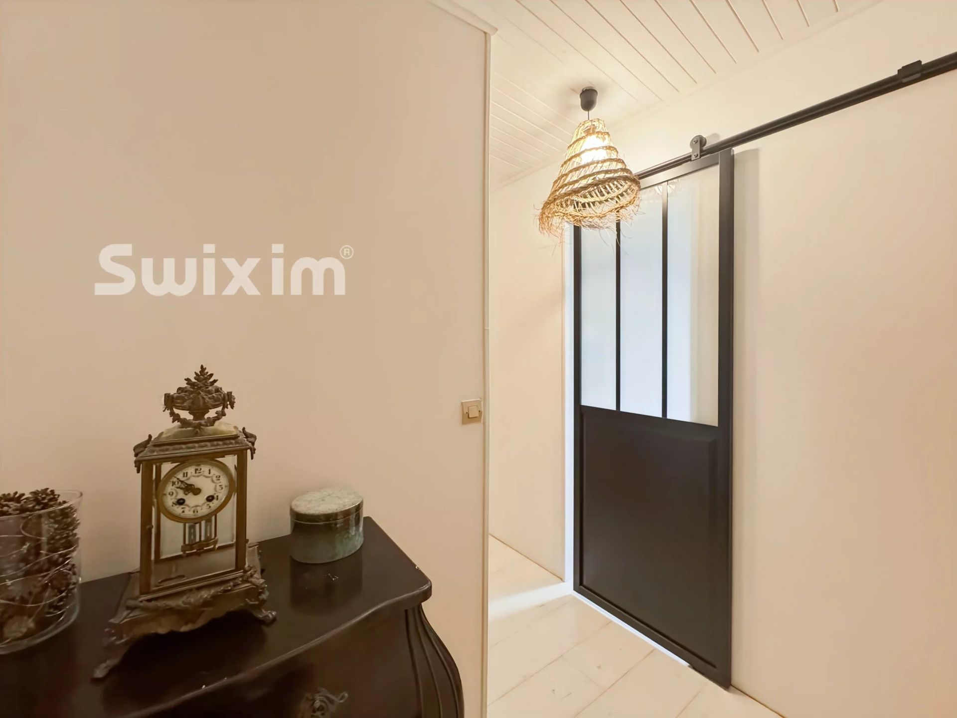 house 6 Rooms for sale on Privas (07000)