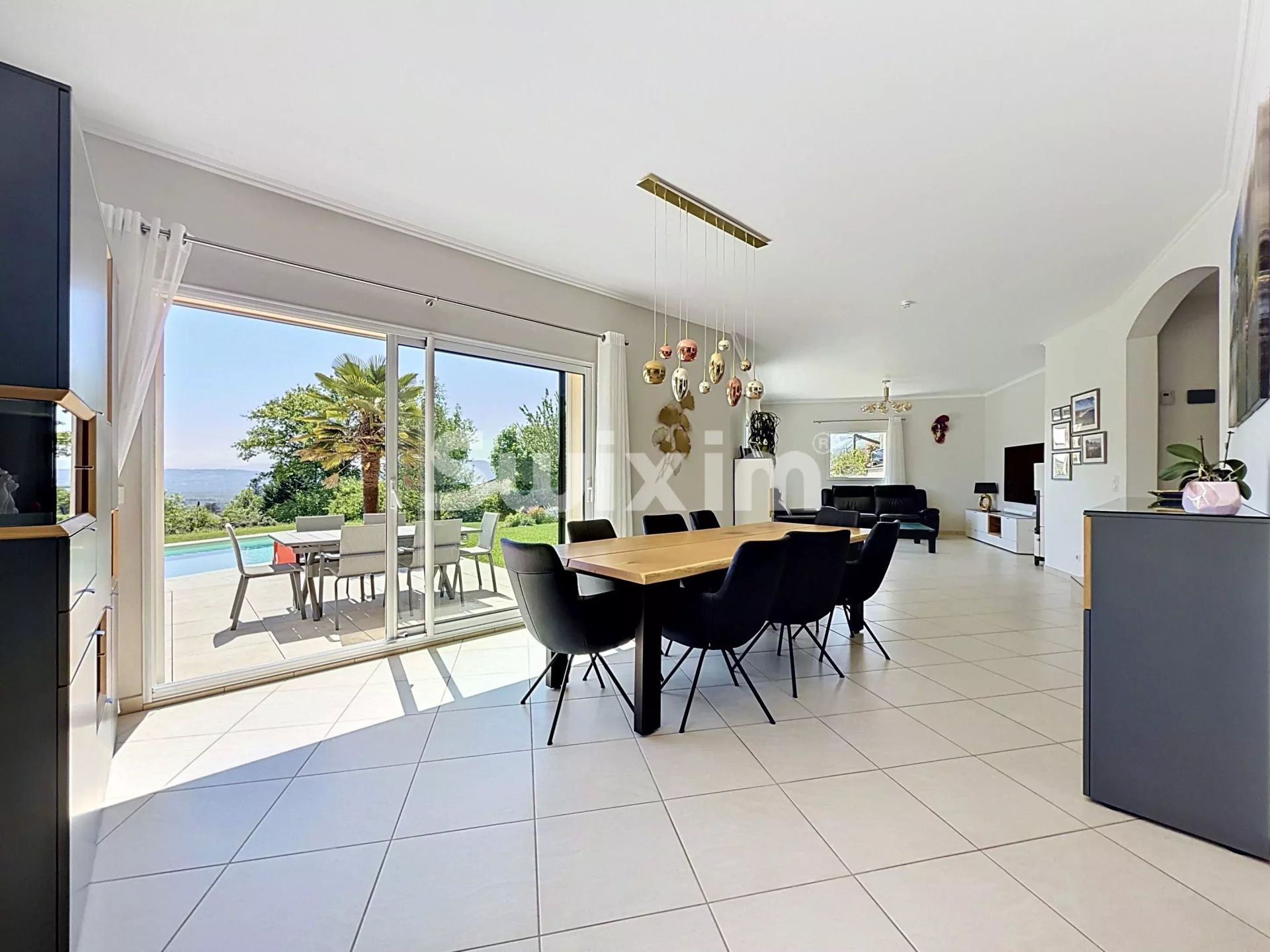 maison 10 Pièces en vente sur Péron (01630)