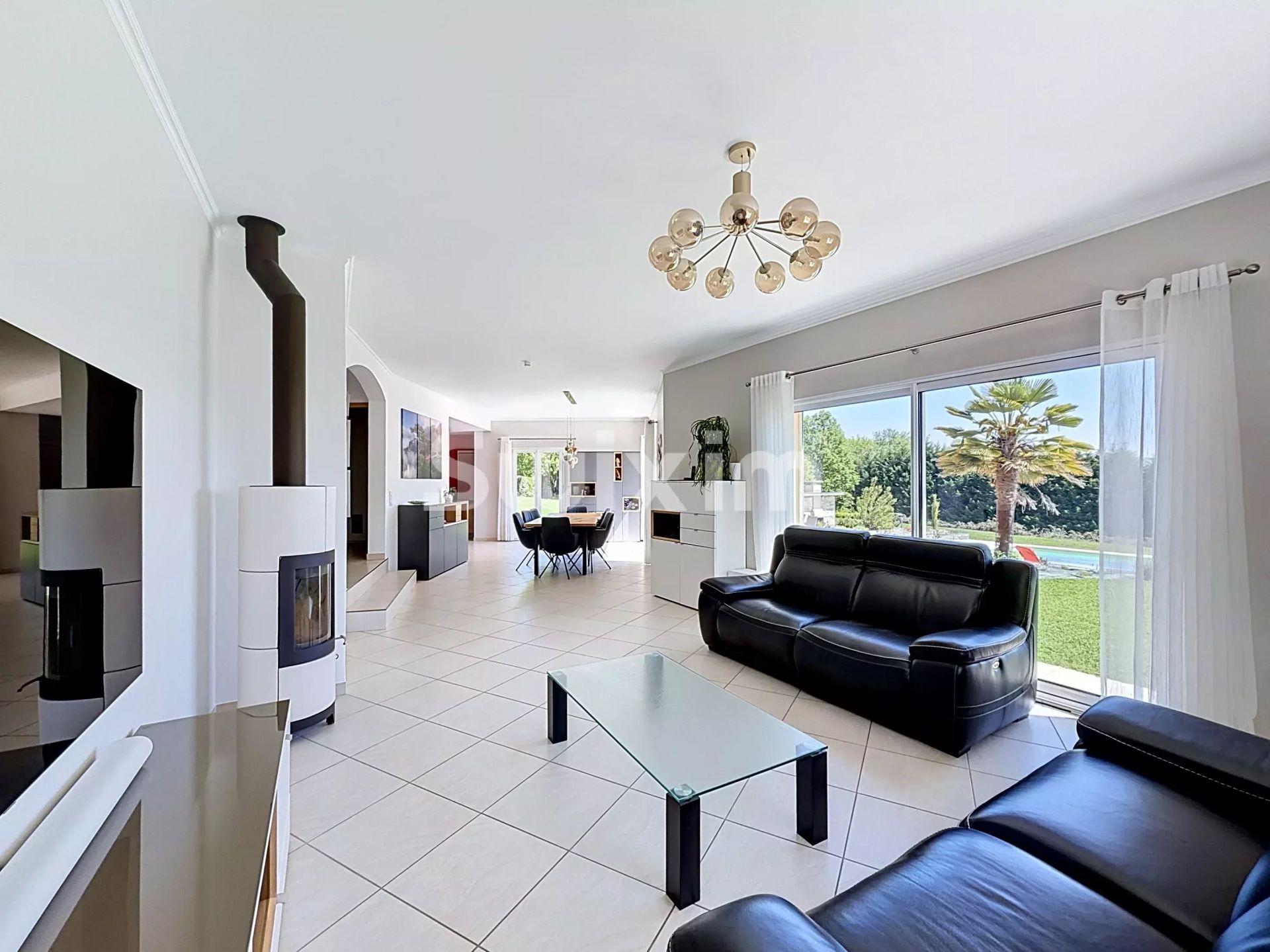 maison 10 Pièces en vente sur Péron (01630)