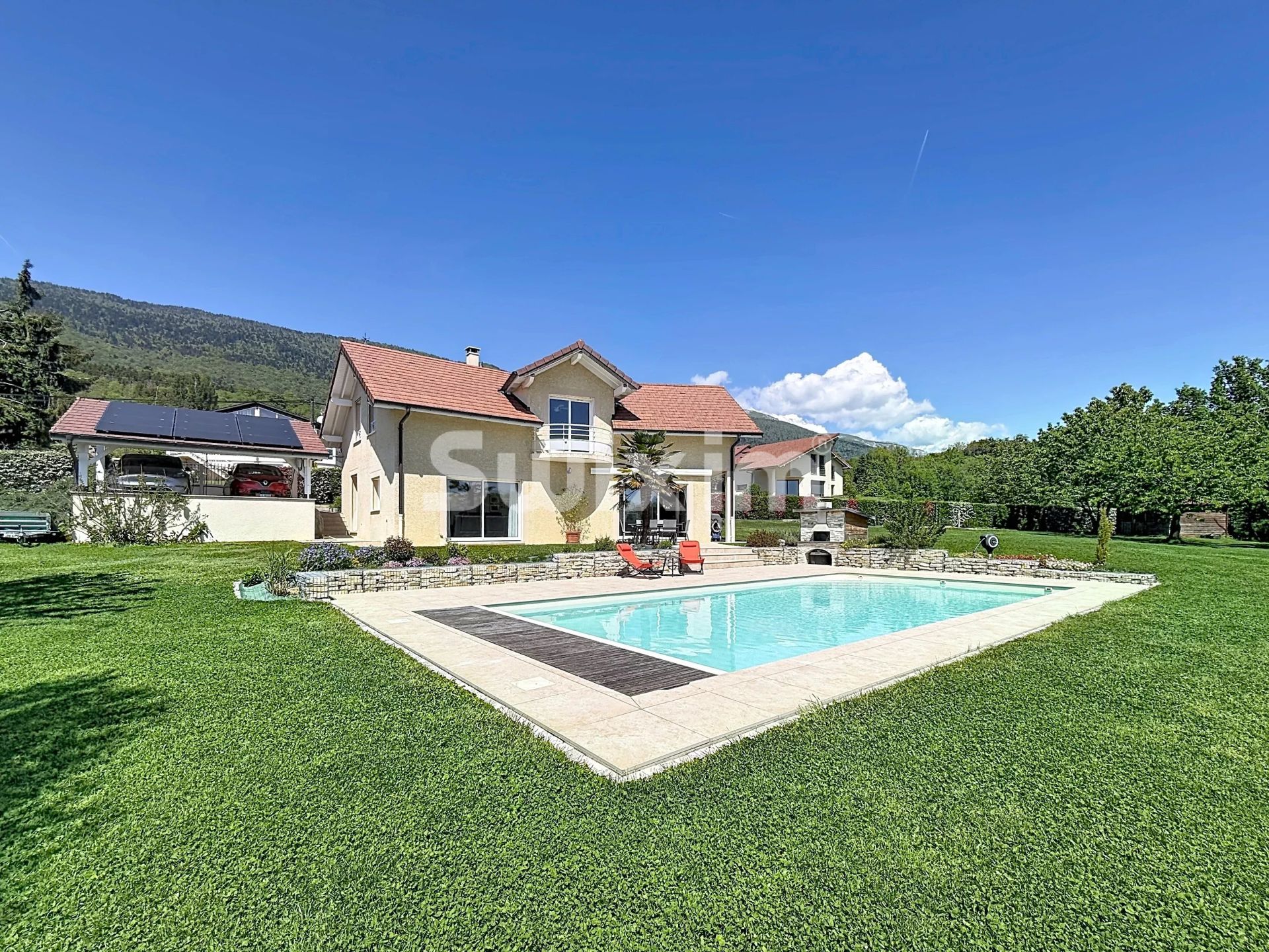 maison 10 Pièces en vente sur Péron (01630)