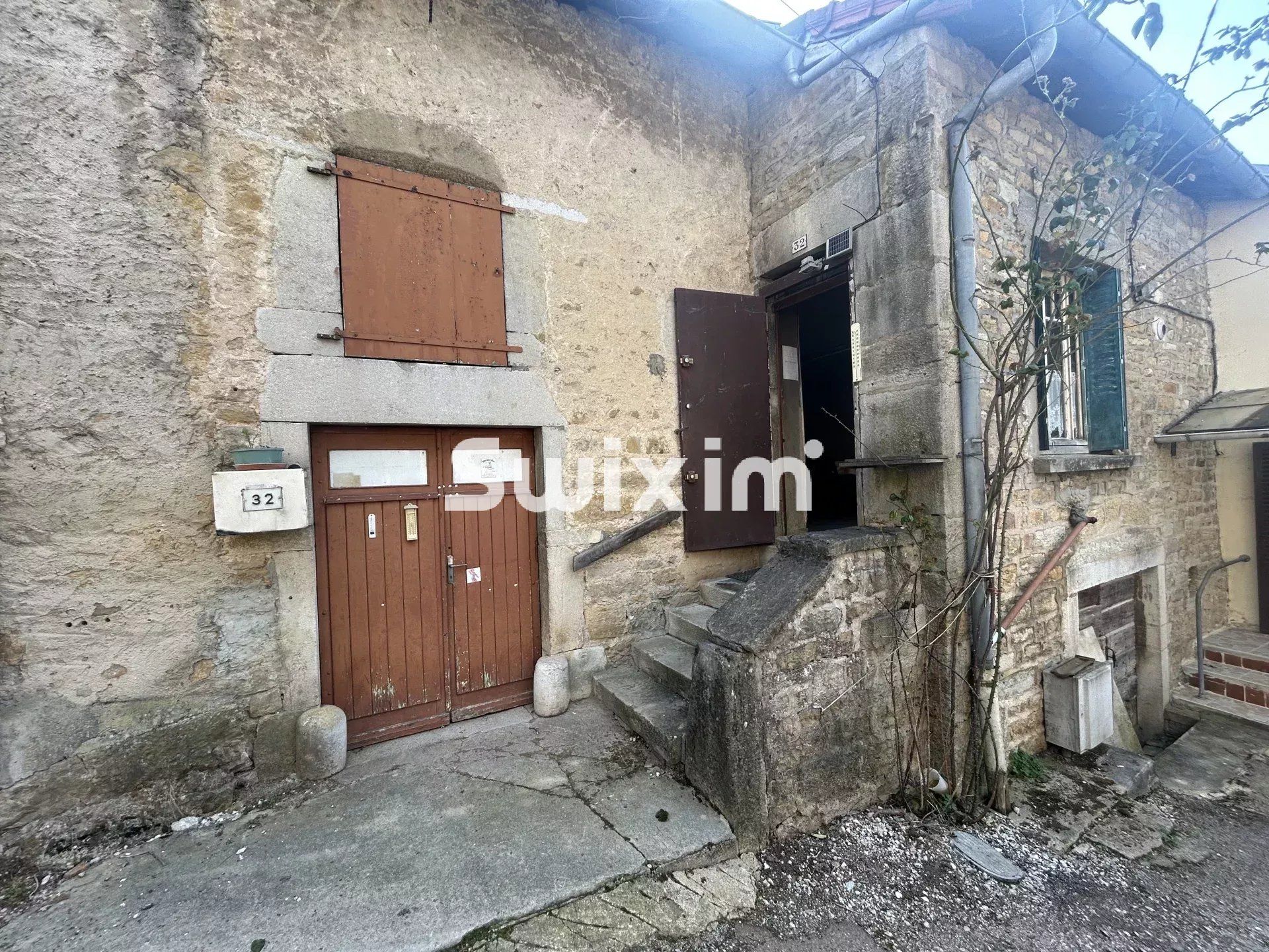 casa 4 Quartos para venda sobre Perrigny (39570)