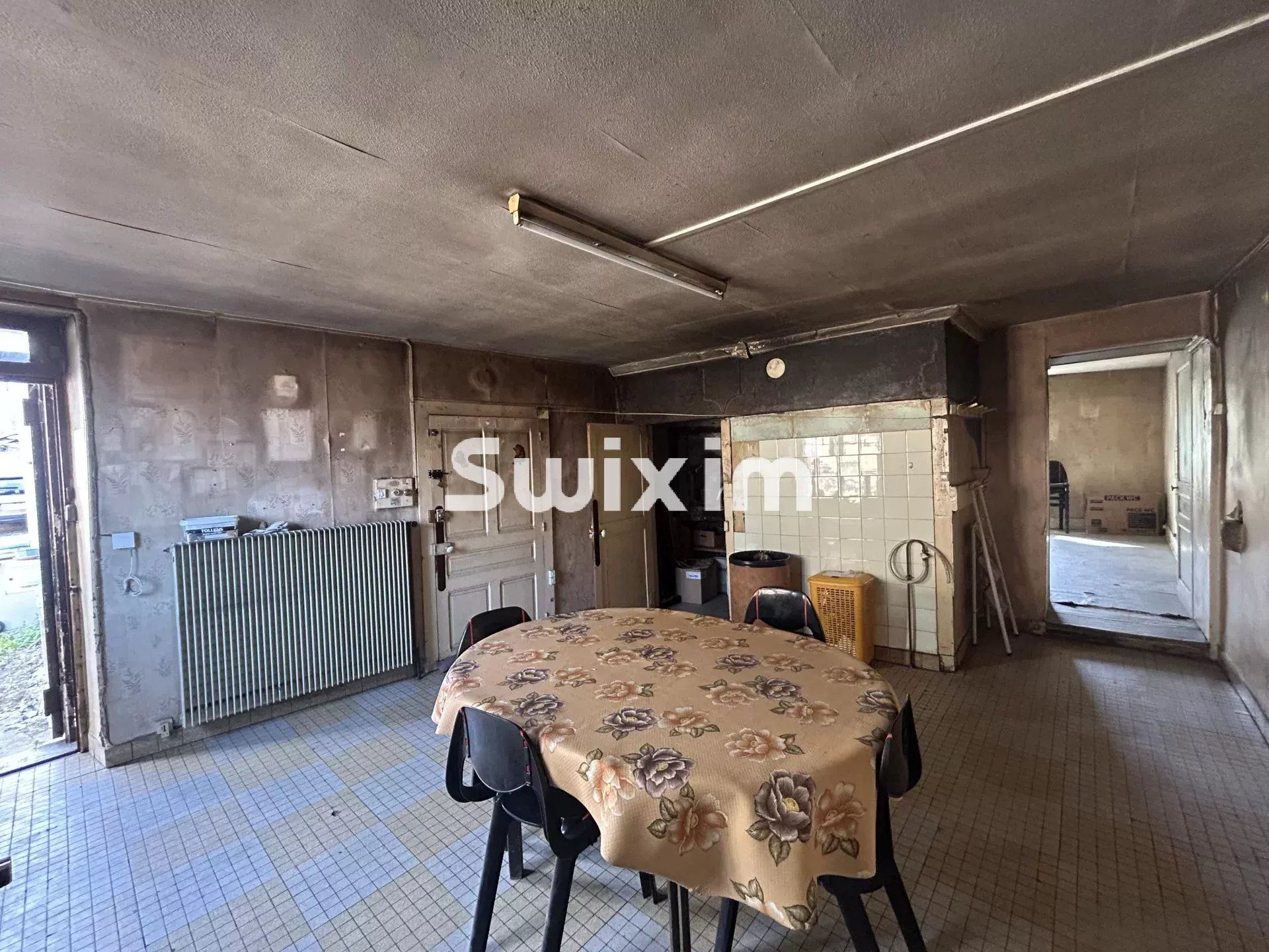 casa 4 Quartos para venda sobre Perrigny (39570)