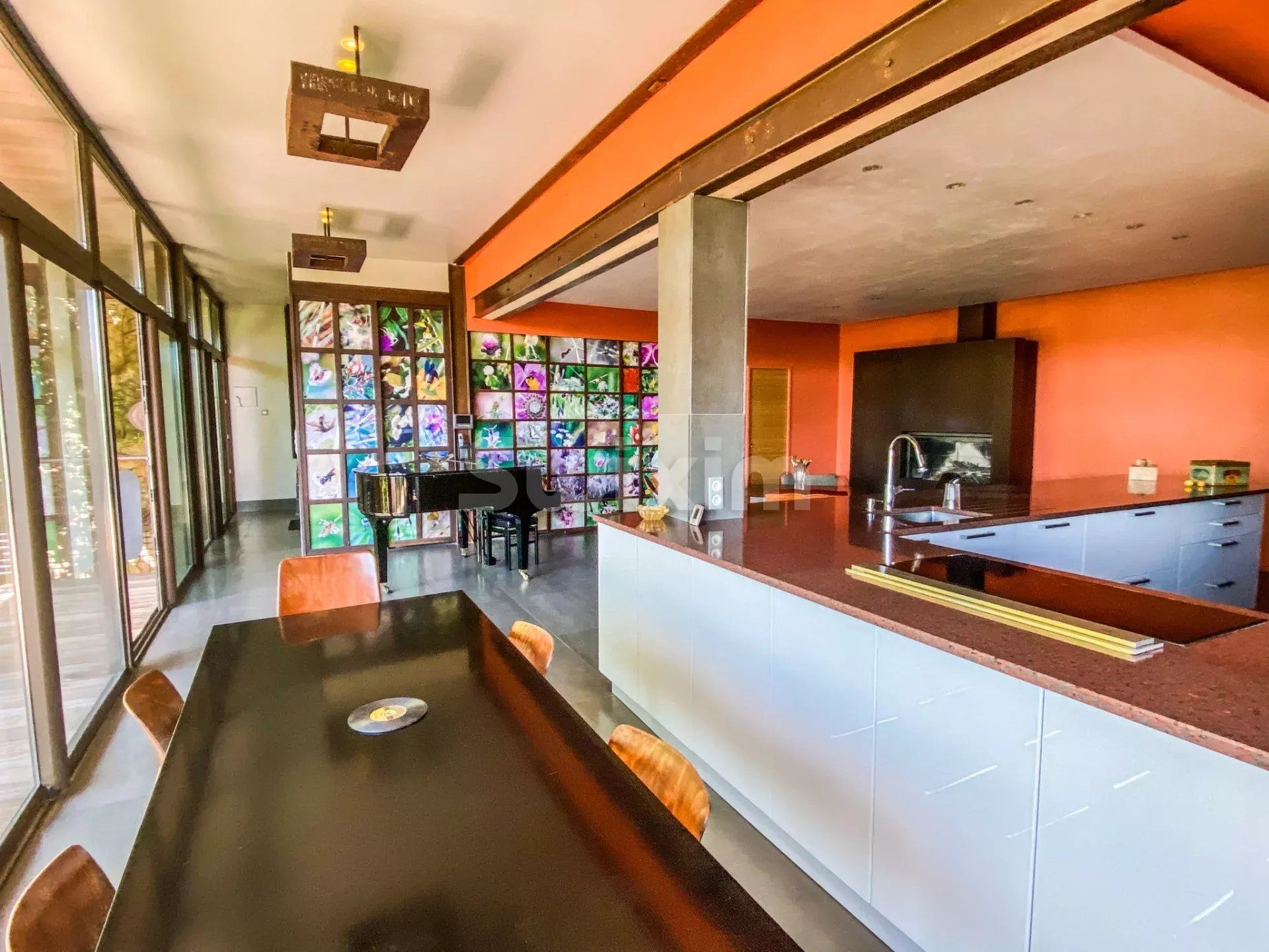 property 8 Rooms for sale on Uzès (30700)