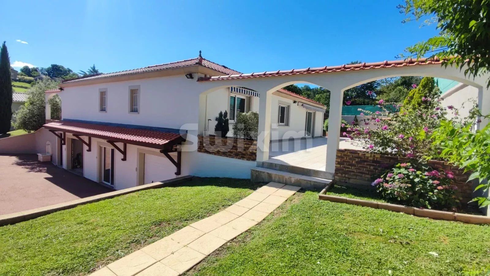 casa 6 Salas en venta en Limonest (69760)