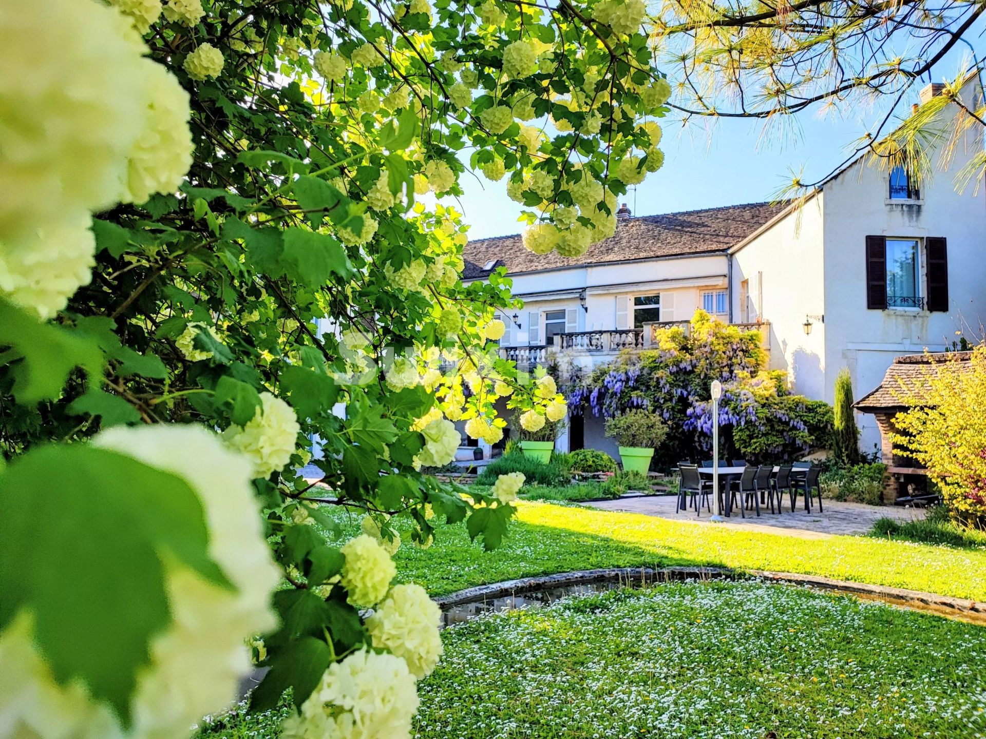 proprietà 12 Camere in vendita su Beaune (21200)