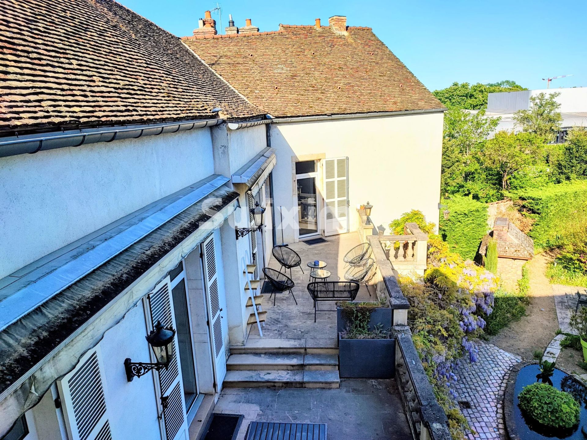 proprietà 12 Camere in vendita su Beaune (21200)