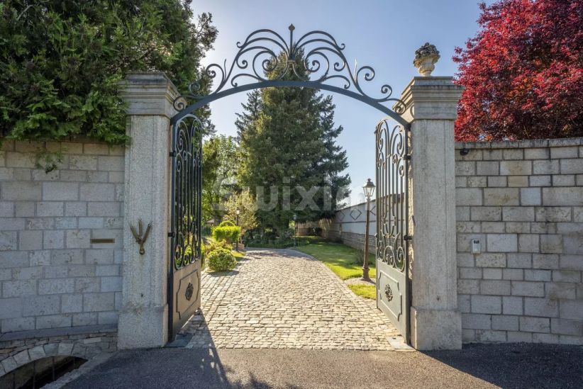 Venta Casa Villefranche-sur-Saône 12&nbsp;Salas 470&nbsp;m²