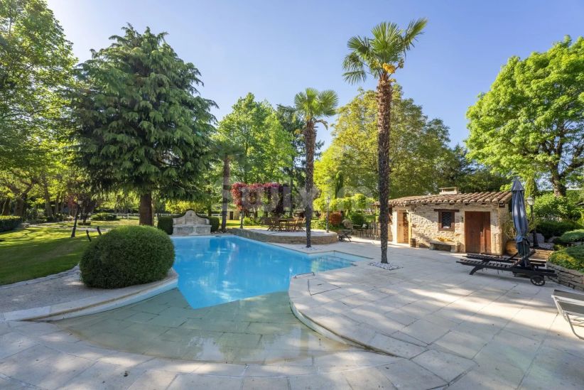 Venta Casa Villefranche-sur-Saône 12&nbsp;Salas 470&nbsp;m²