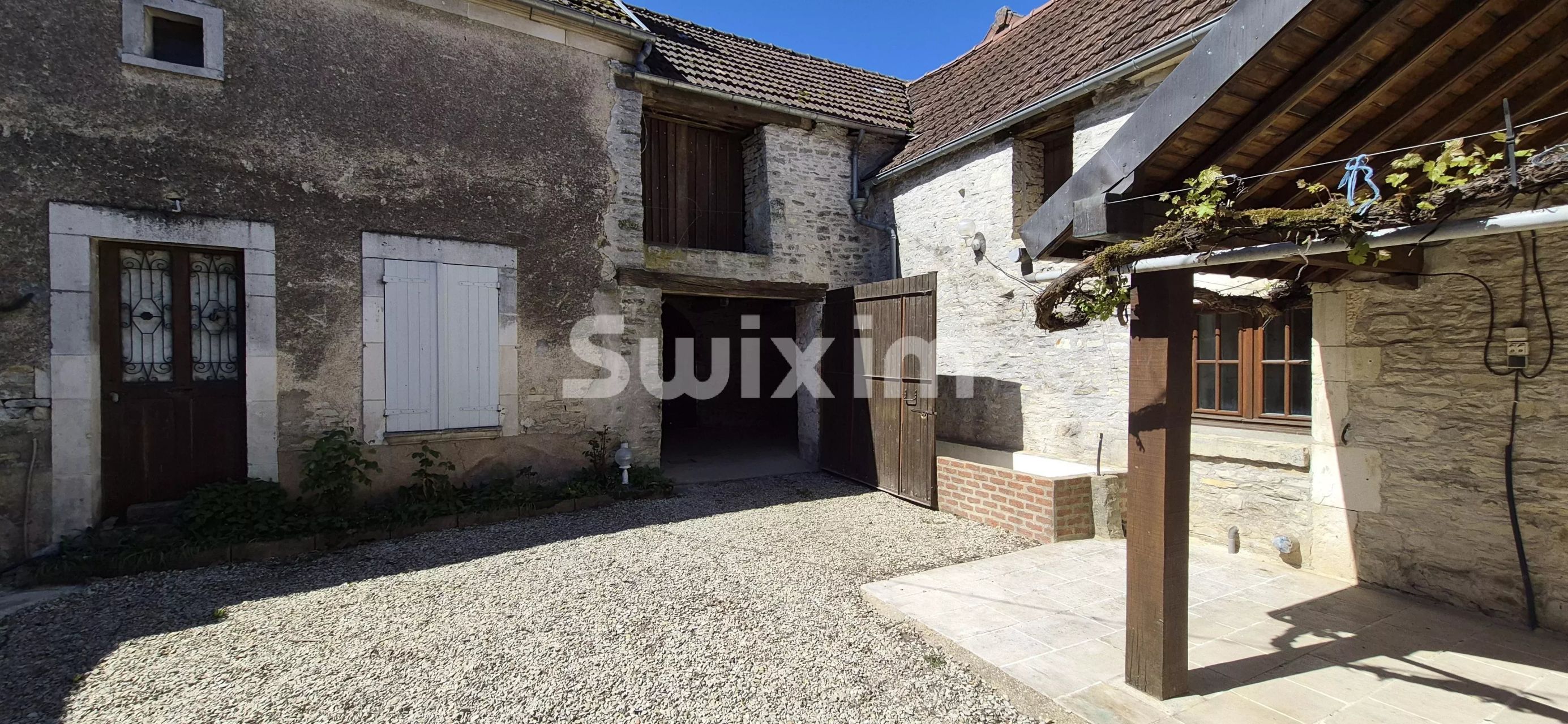 maison 14 Pièces en vente sur Fresnes (89310)