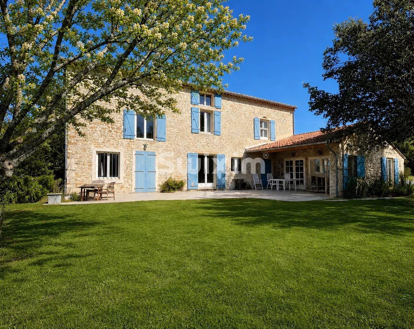 casa in vendita su Grignan (26230)