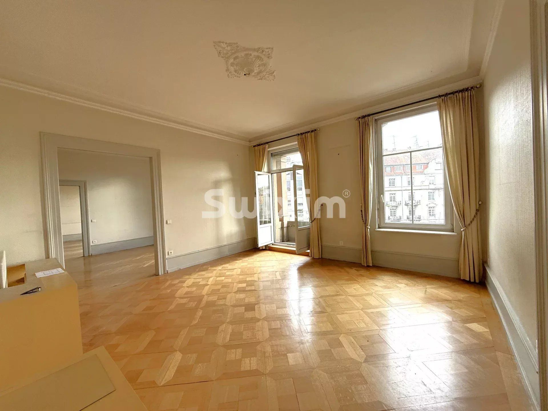 apartamento 8 Quartos para venda sobre Strasbourg (67000)