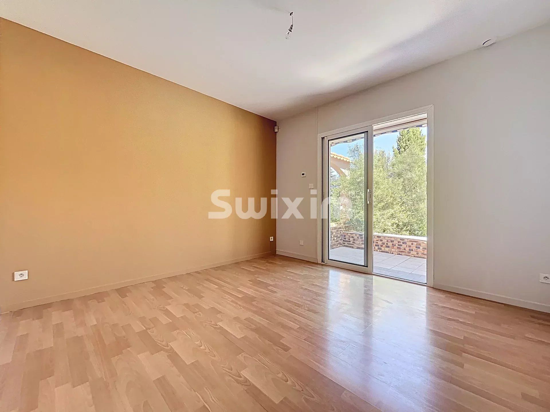 casa 6 Salas en venta en Limonest (69760)