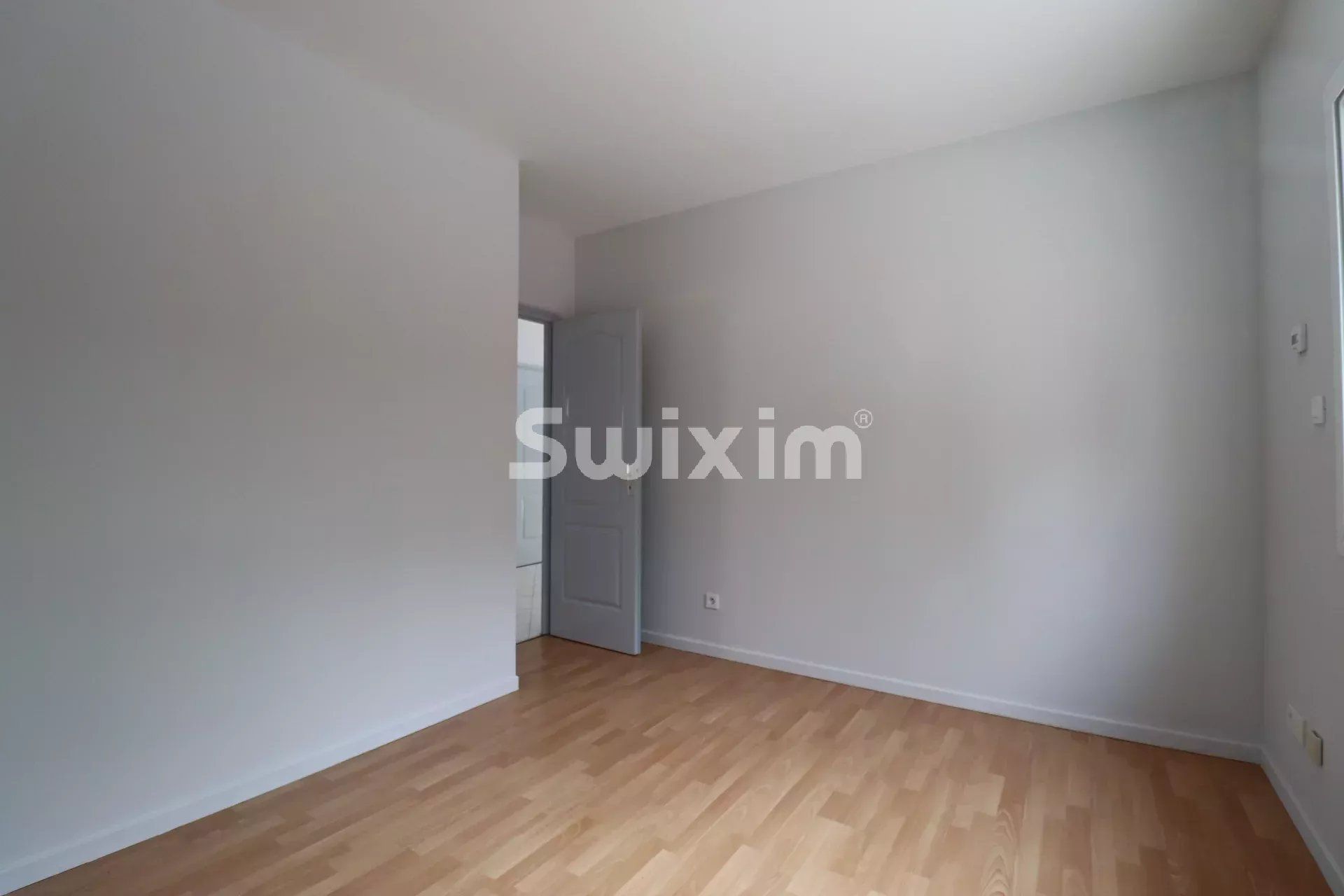 casa 6 Salas en venta en Limonest (69760)