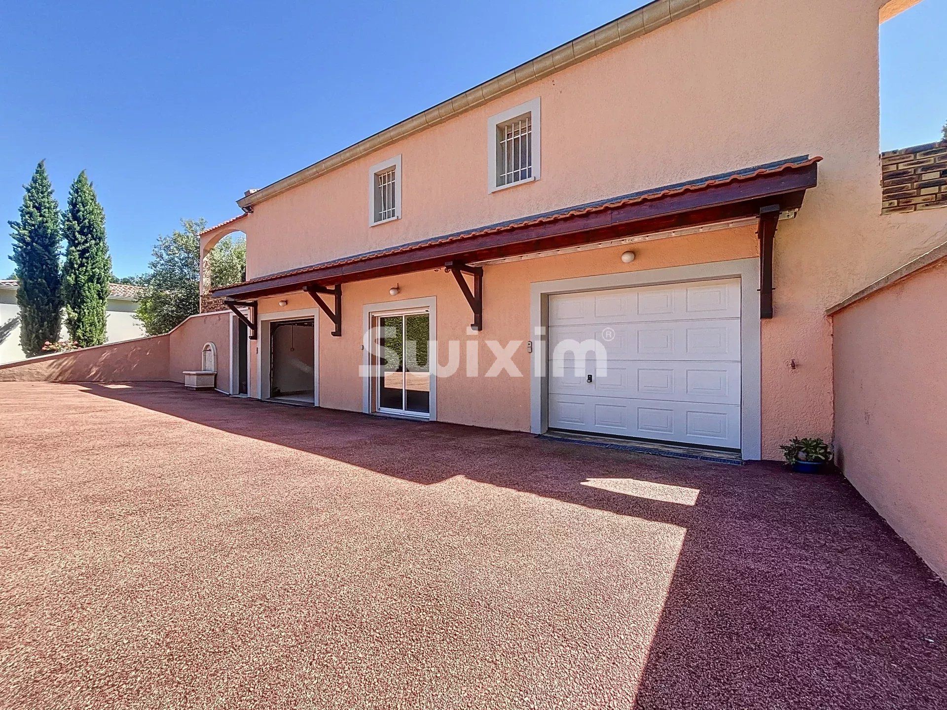 casa 6 Salas en venta en Limonest (69760)