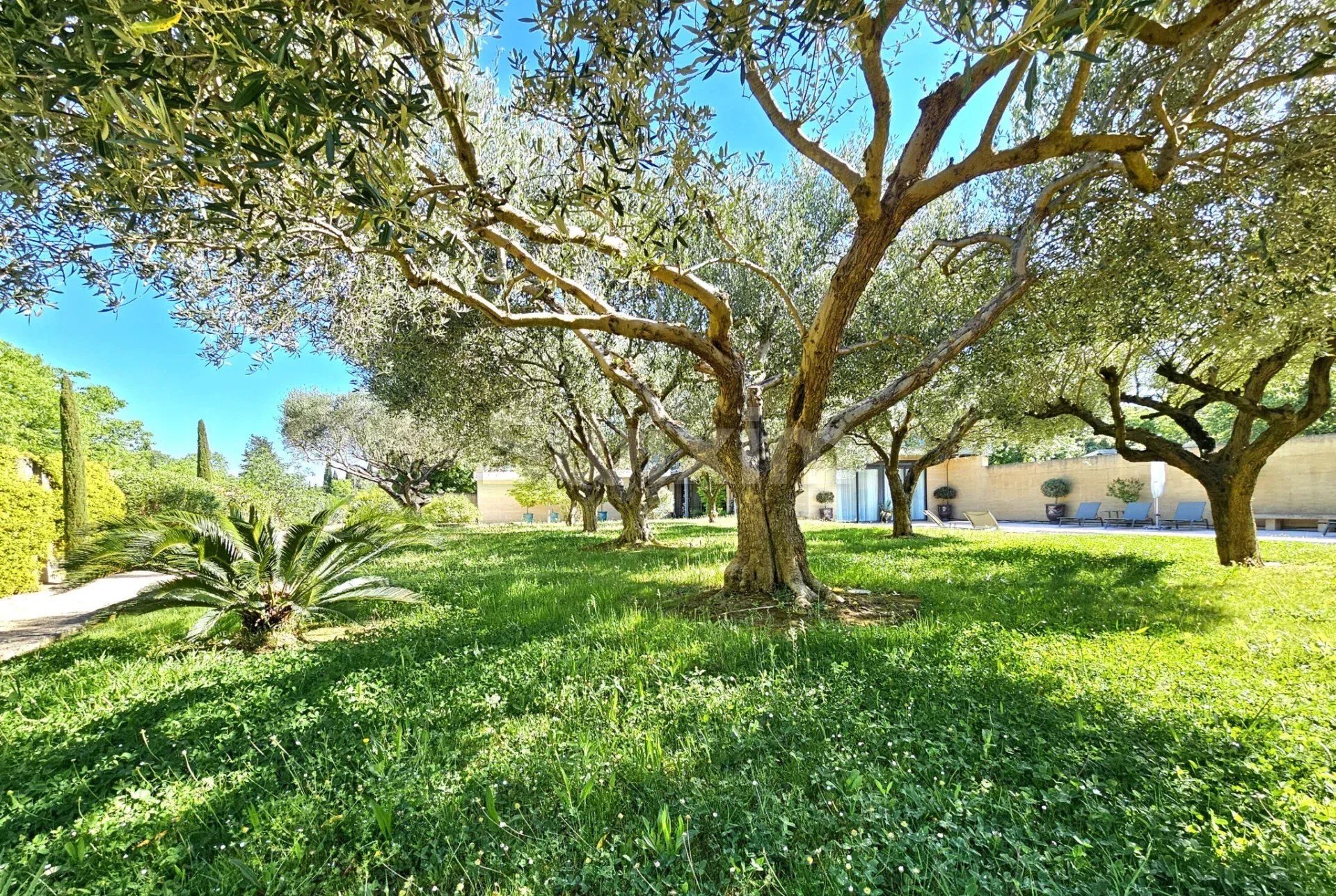 villa 10 Quartos para venda sobre Uzès (30700)