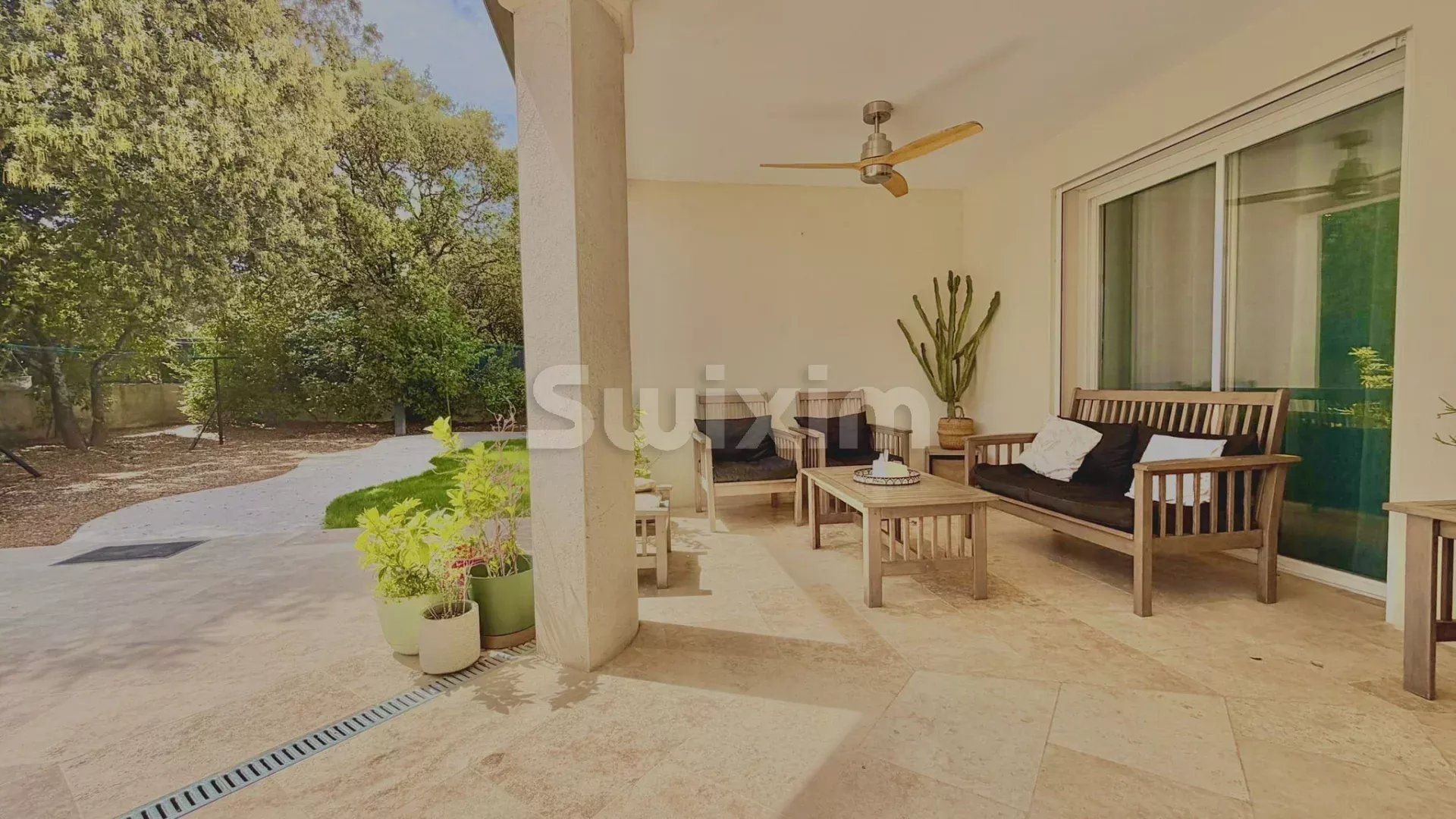 villa 6 Quartos para venda sobre Collias (30210)