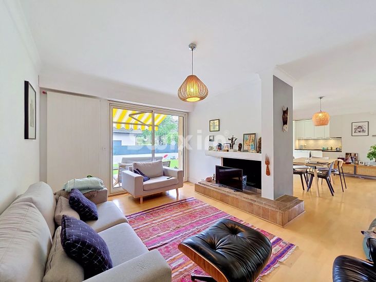 Rental Villa Vessy 8&nbsp;Rooms 150&nbsp;m²