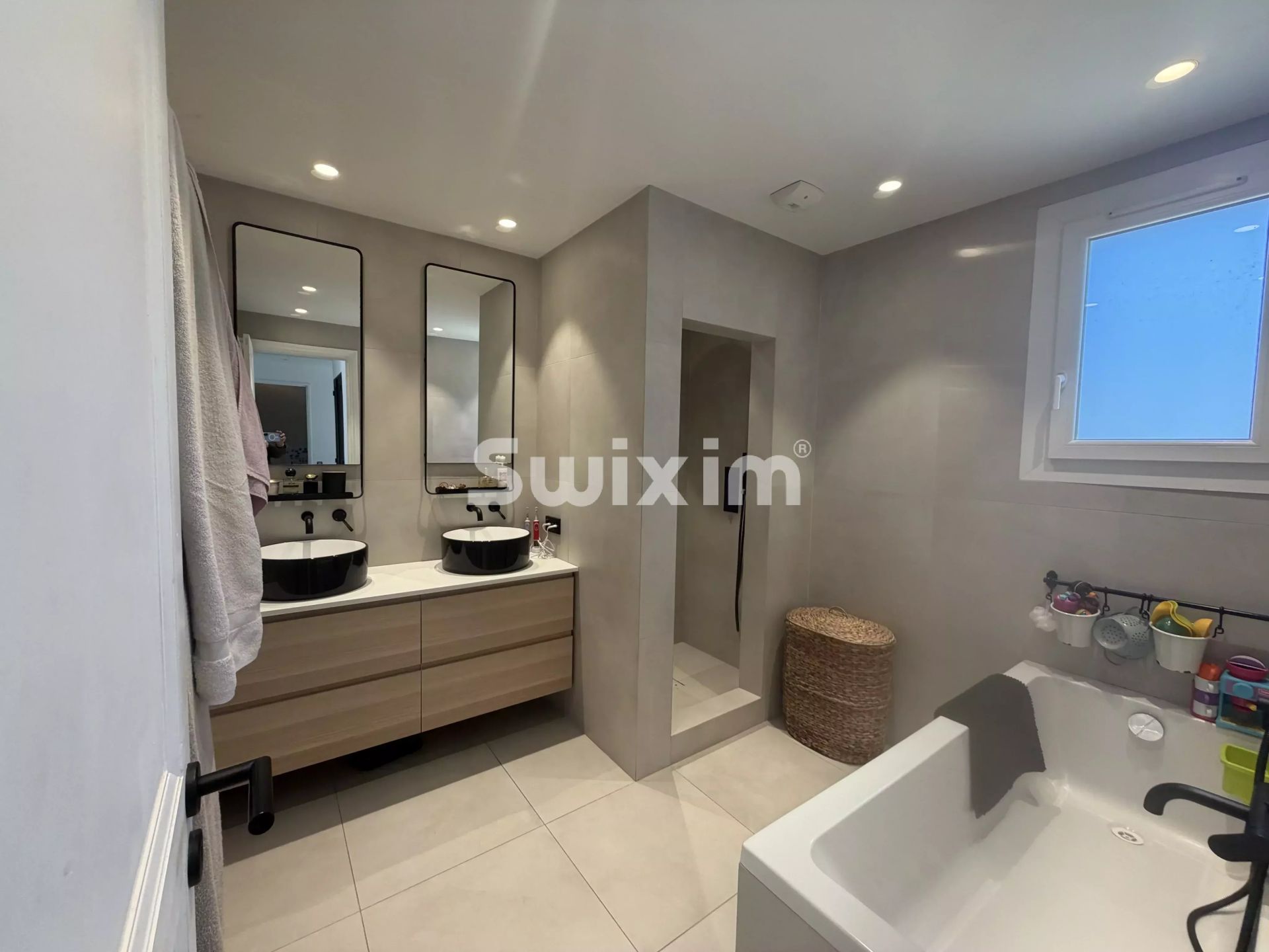 haus 4 Zimmer zum verkauf auf Gassin (83580)