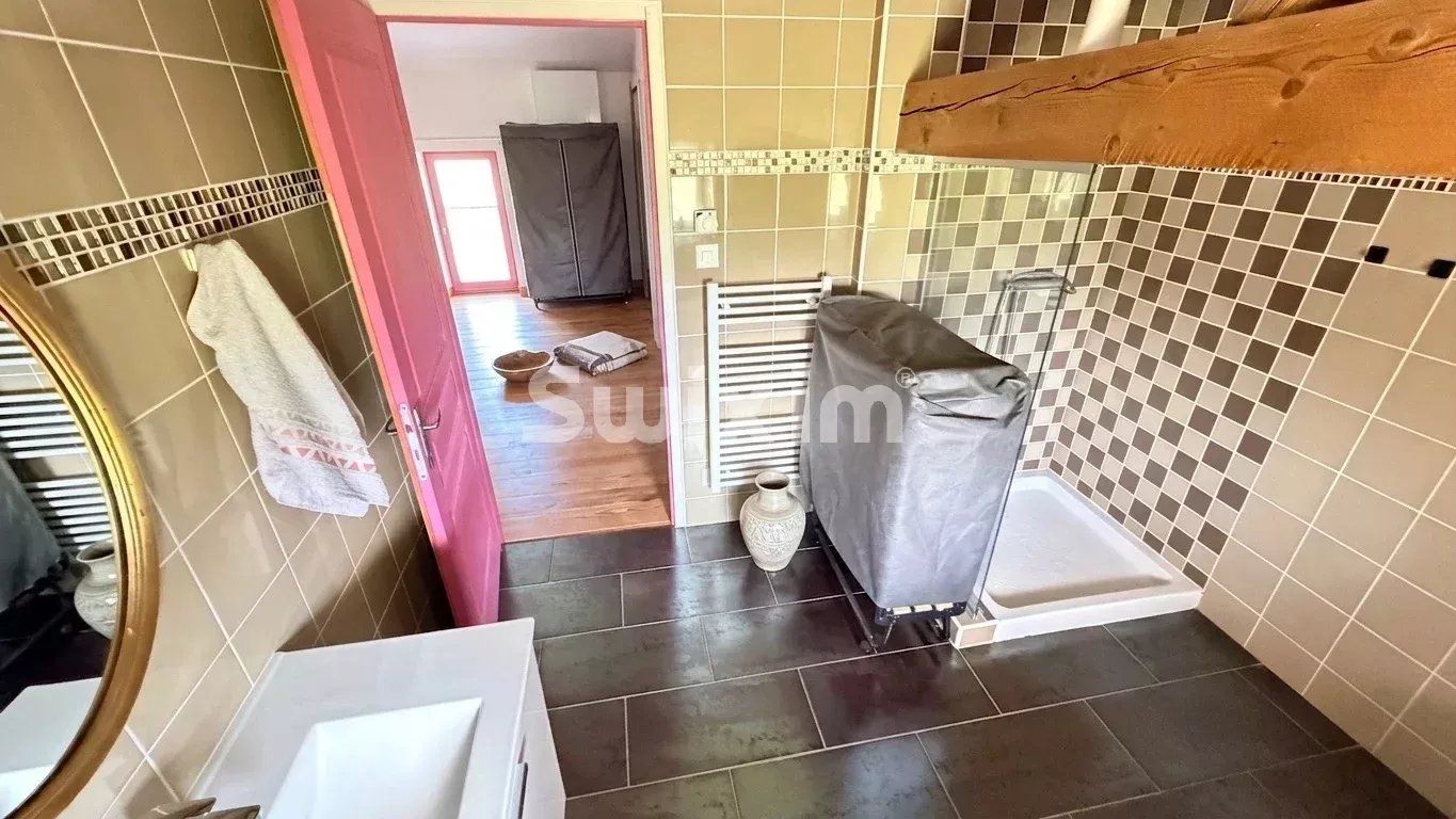 haus 6 Zimmer zum verkauf auf Athée (53400)