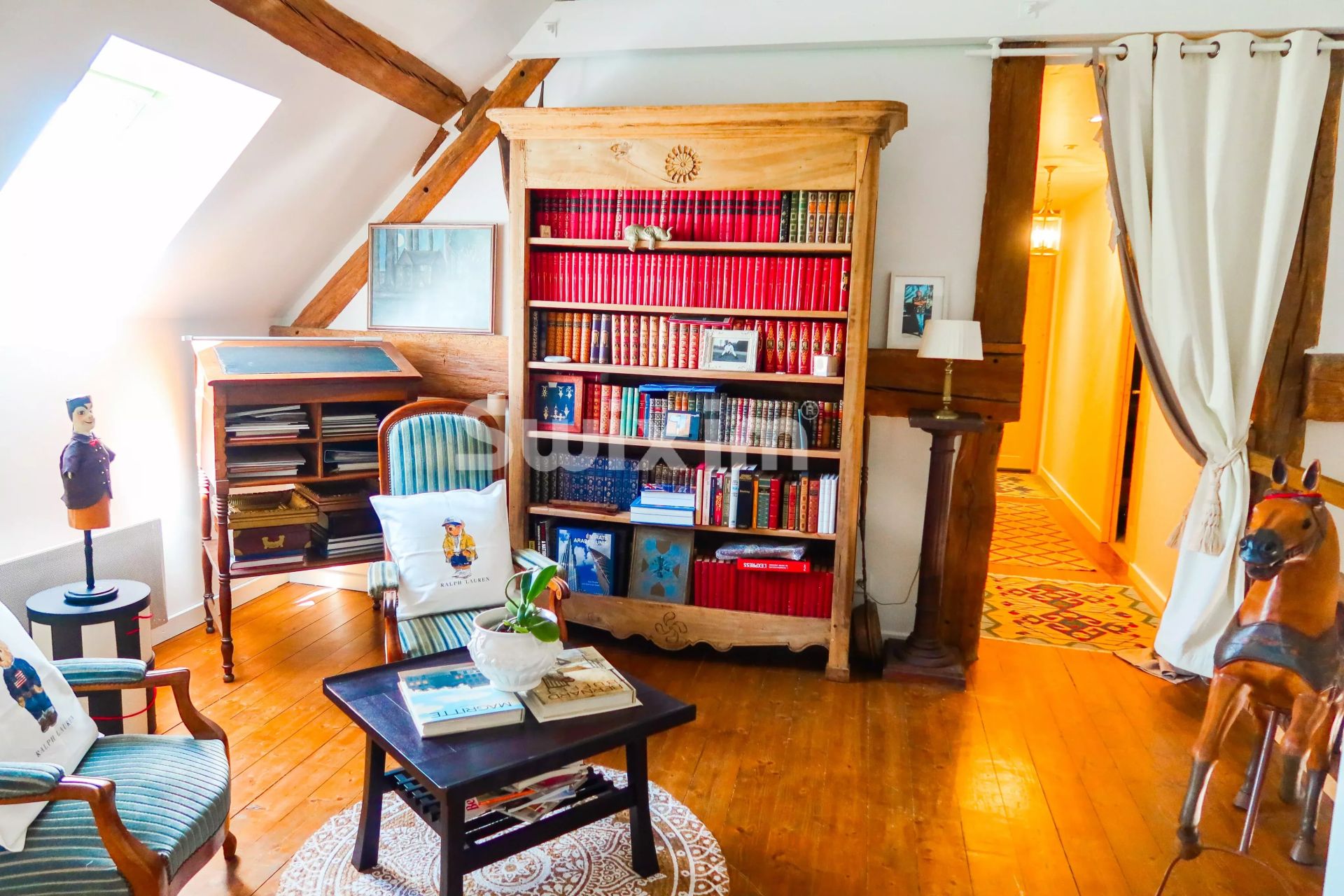 proprietà 9 Camere in vendita su La Chapelle-Naude (71500)