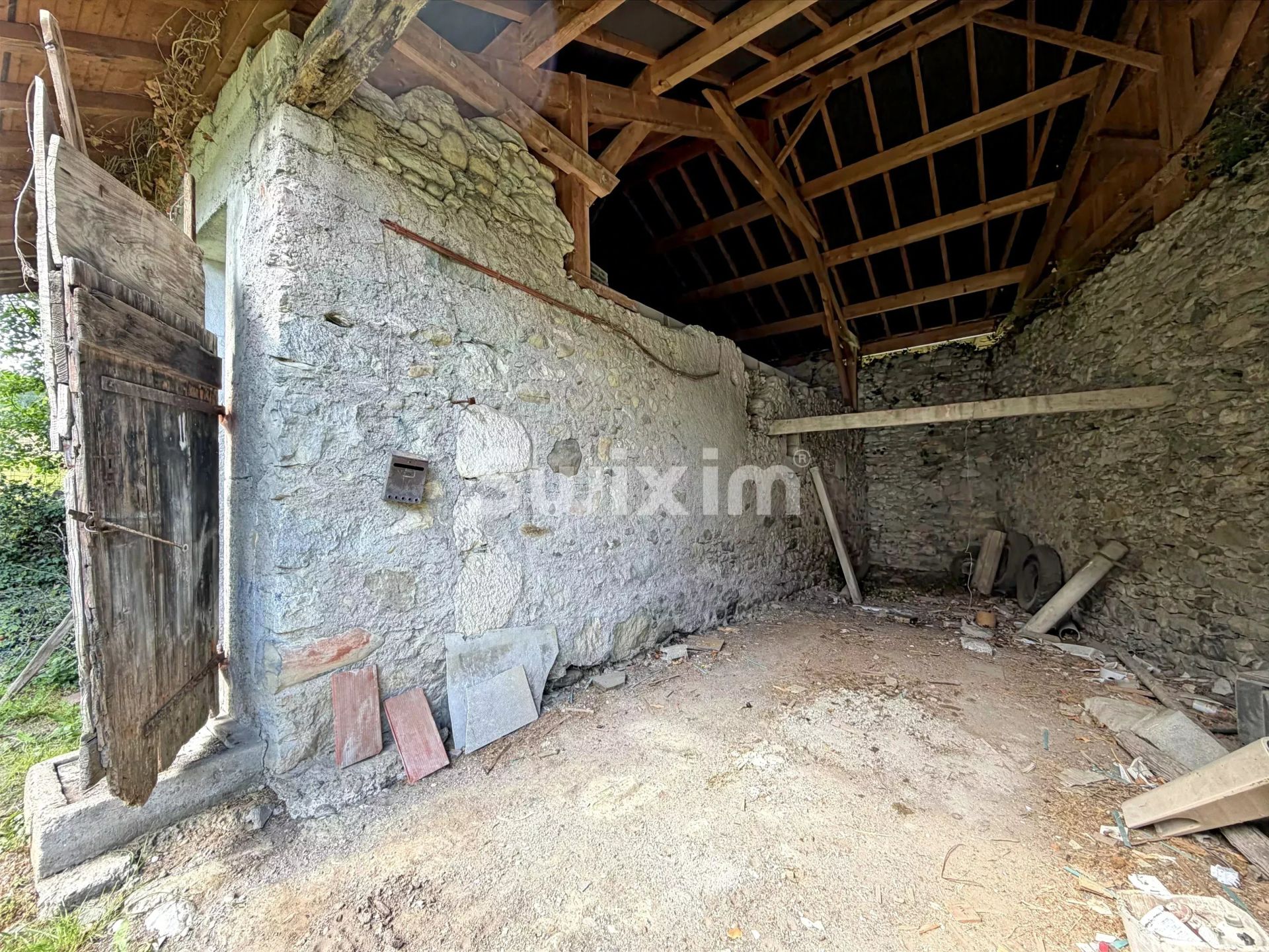 casa 5 Camere in vendita su Chilly (74270)
