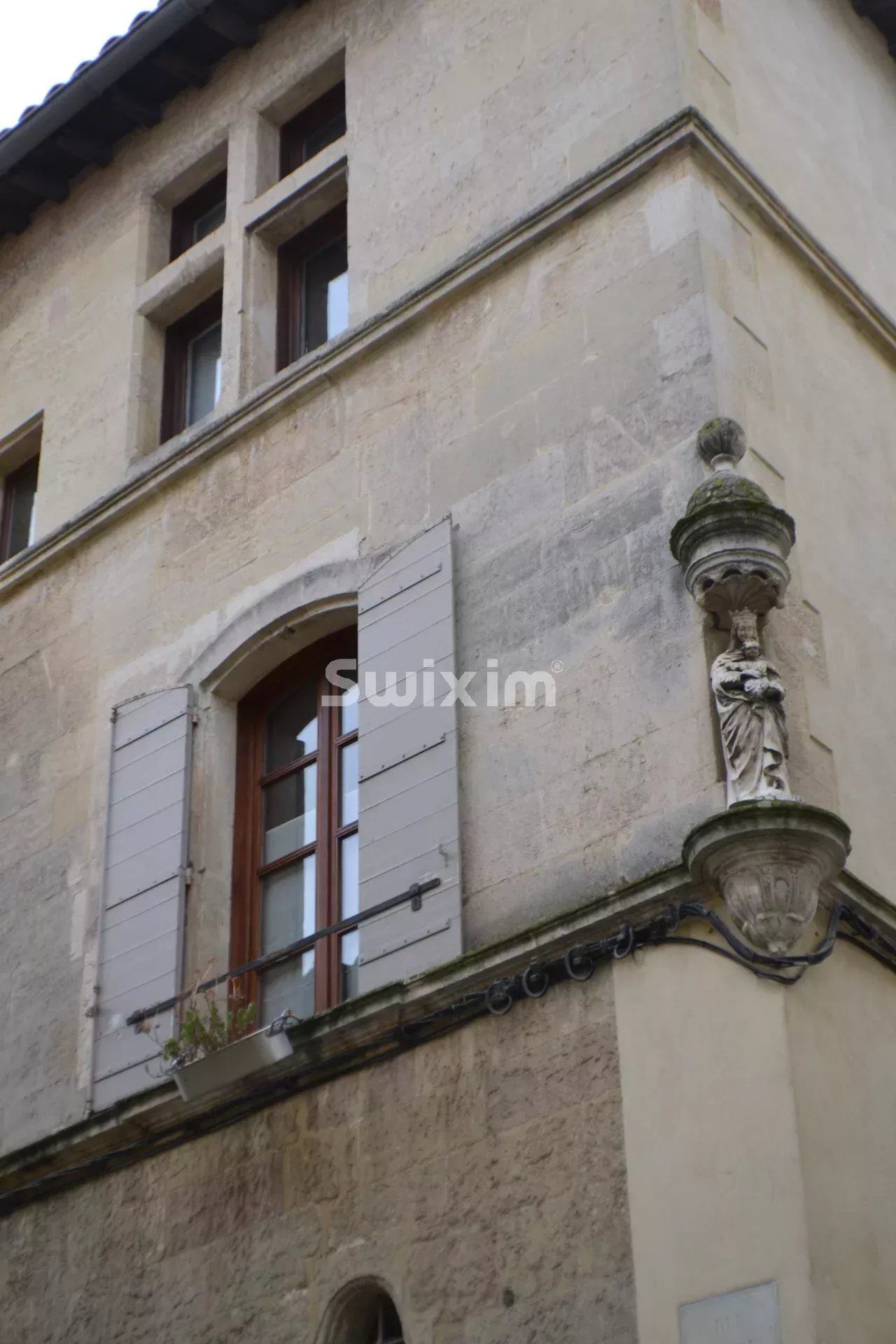 casa di città 4 Camere in vendita su Arles (13200)