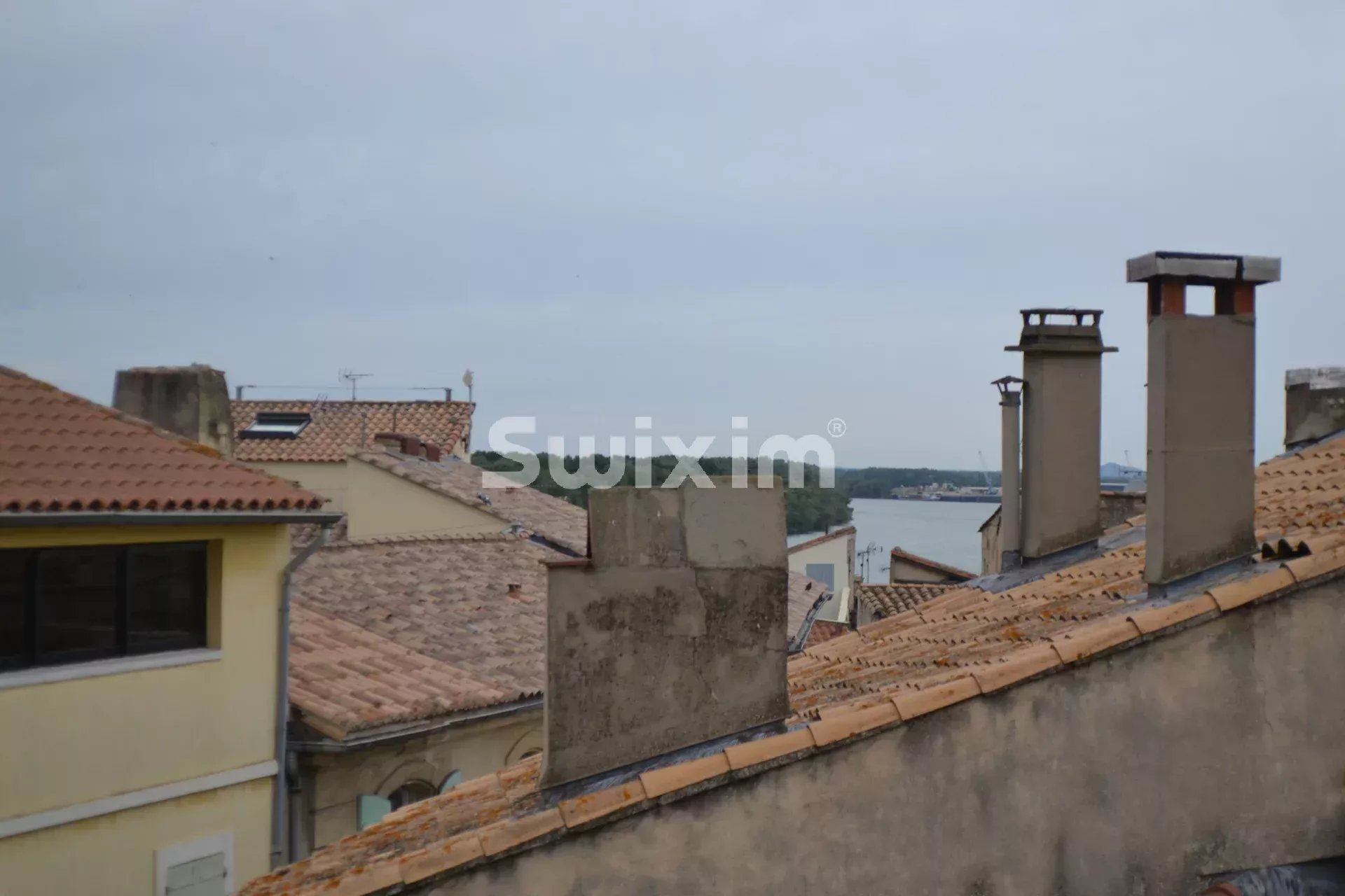 casa di città 4 Camere in vendita su Arles (13200)